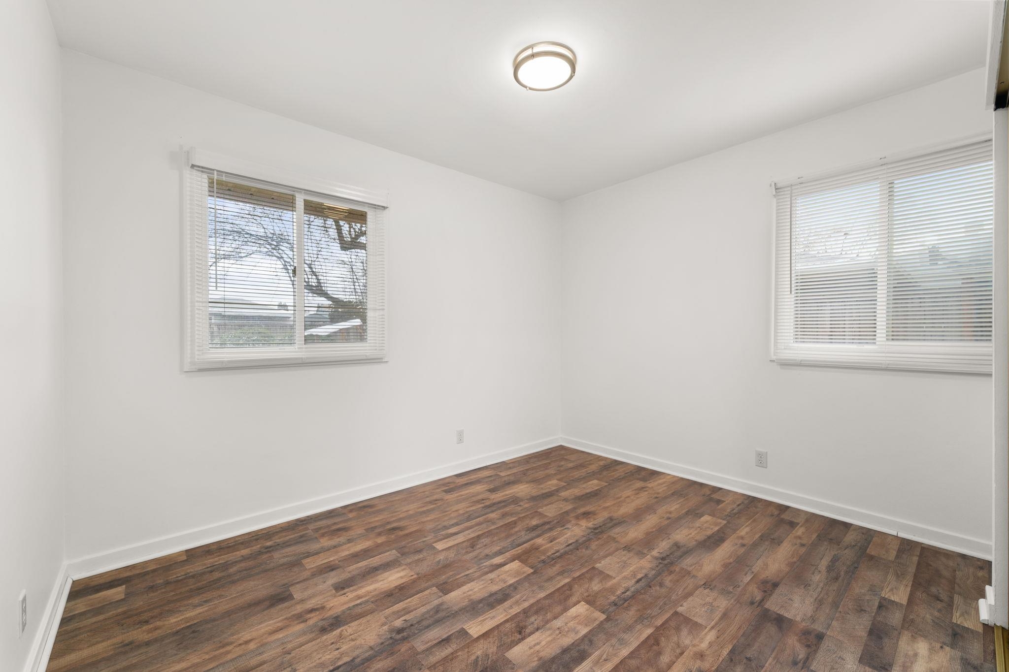 1418 N Bowman Rd - Photo 9