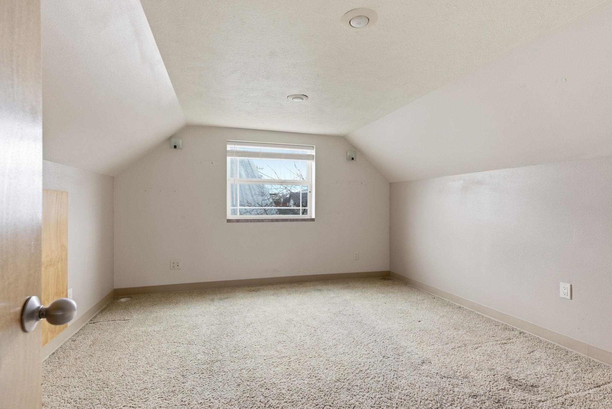 11928 E Sprague Ave - Photo 17