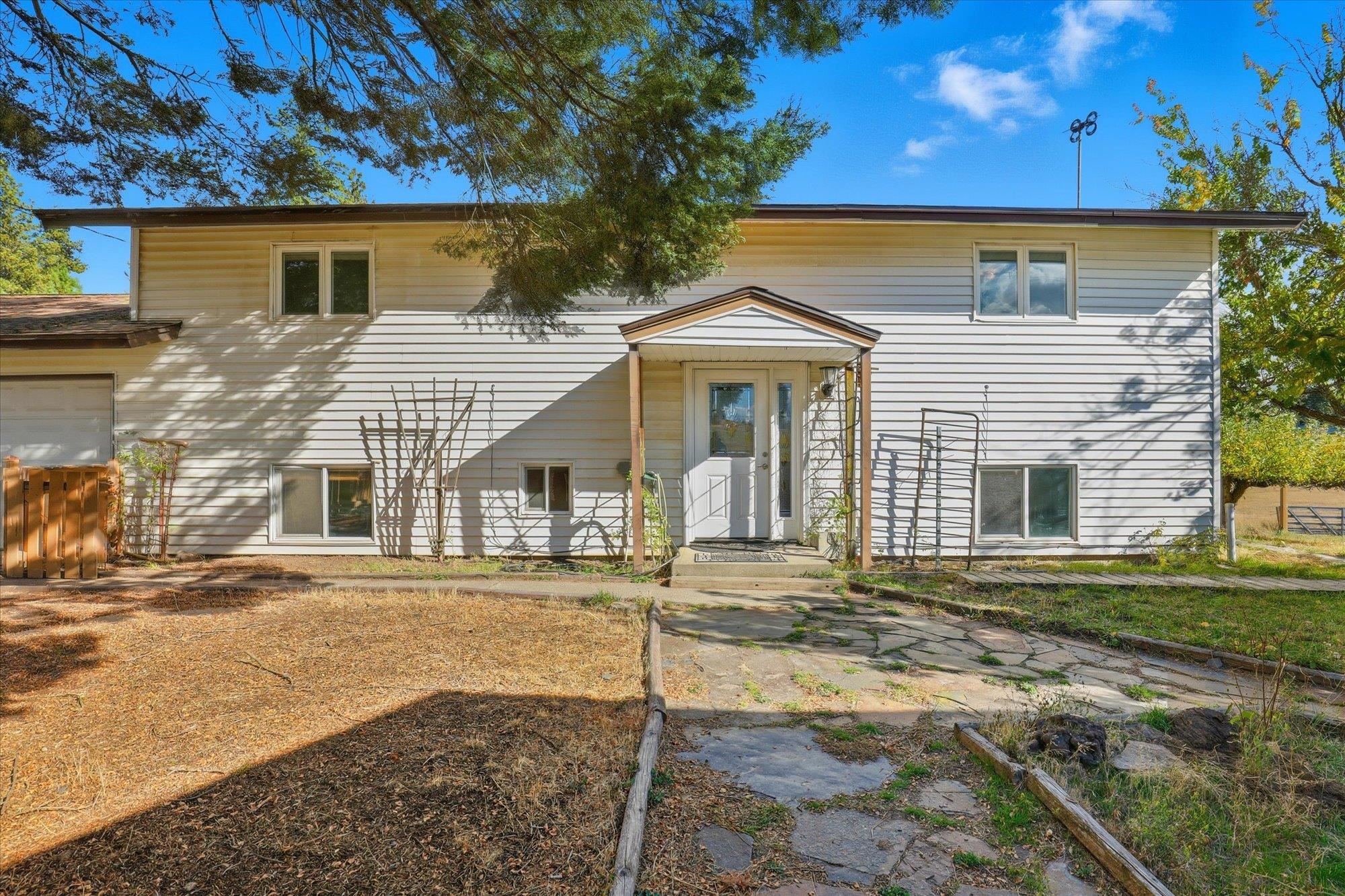 8920 E Schwachtgen Branch Rd - Photo 1