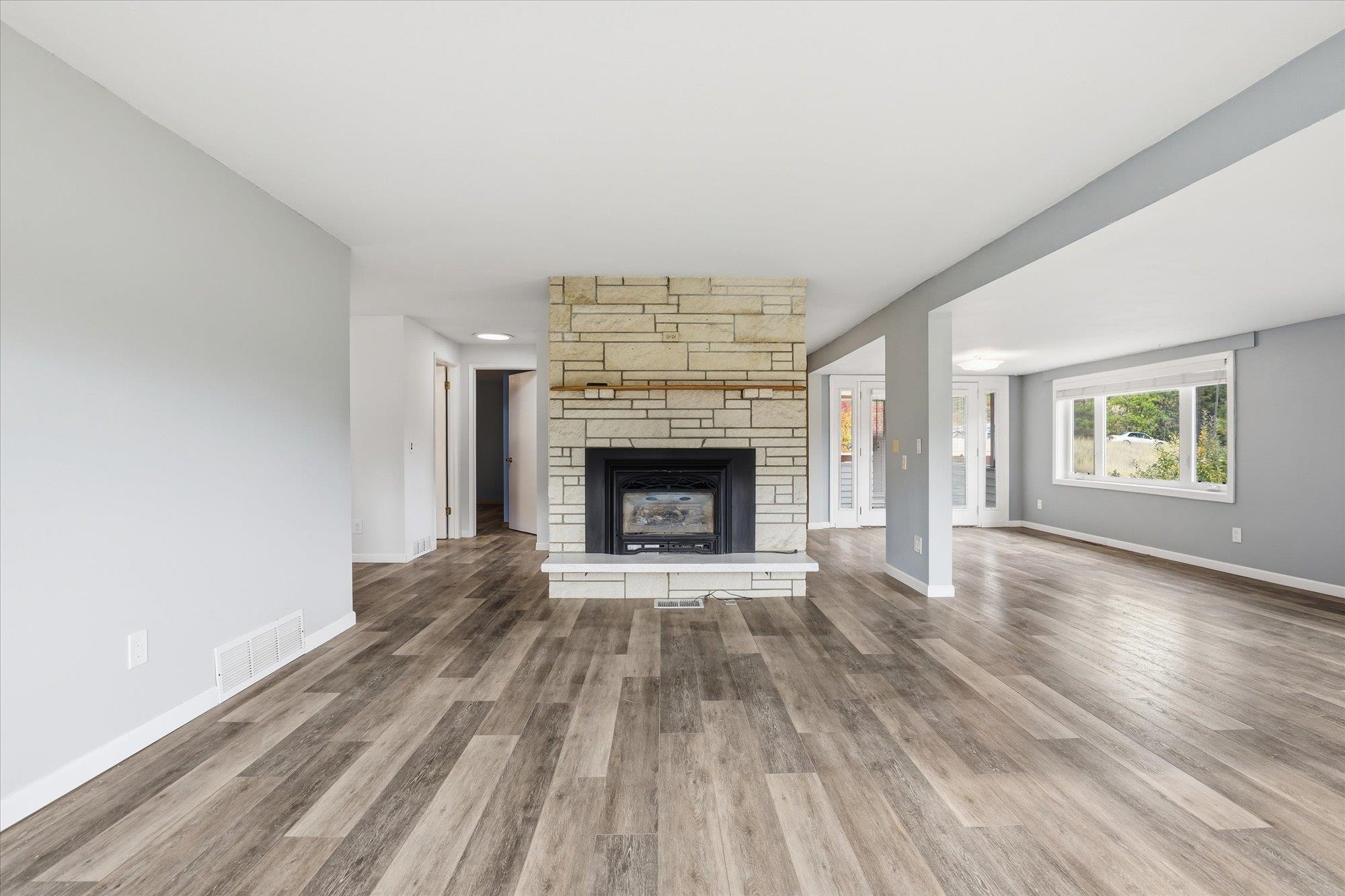 8920 E Schwachtgen Branch Rd - Photo 12