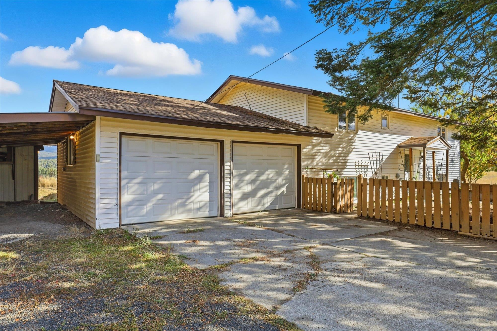 8920 E Schwachtgen Branch Rd - Photo 4