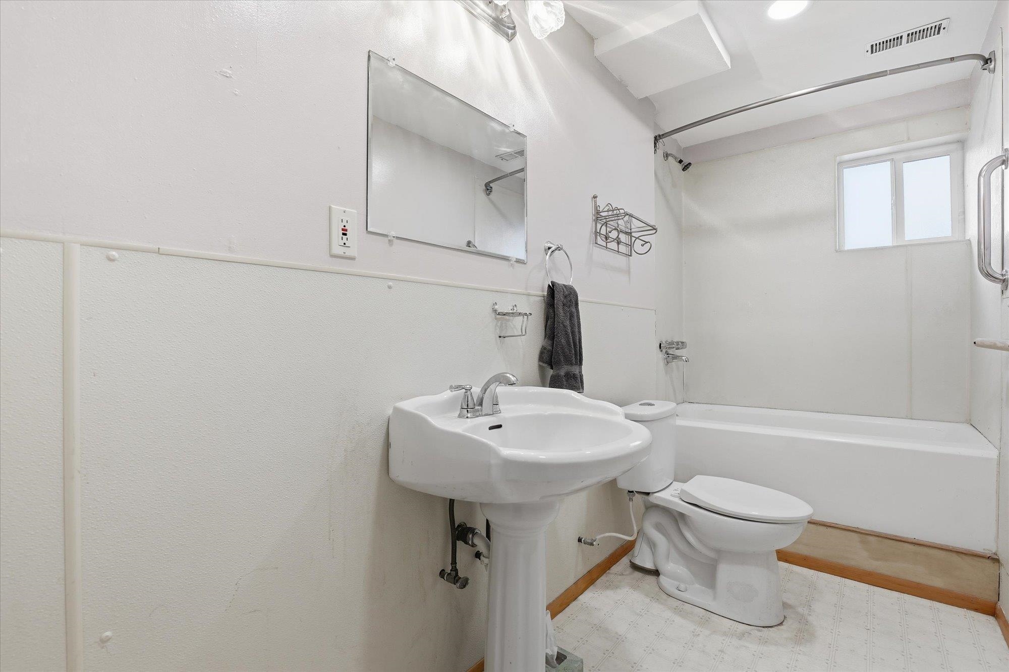 8920 E Schwachtgen Branch Rd - Photo 38