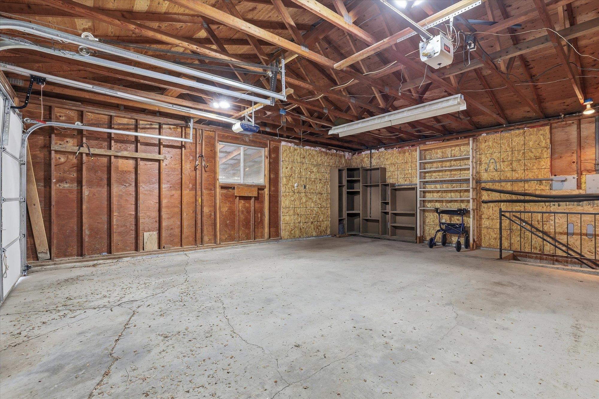 8920 E Schwachtgen Branch Rd - Photo 40