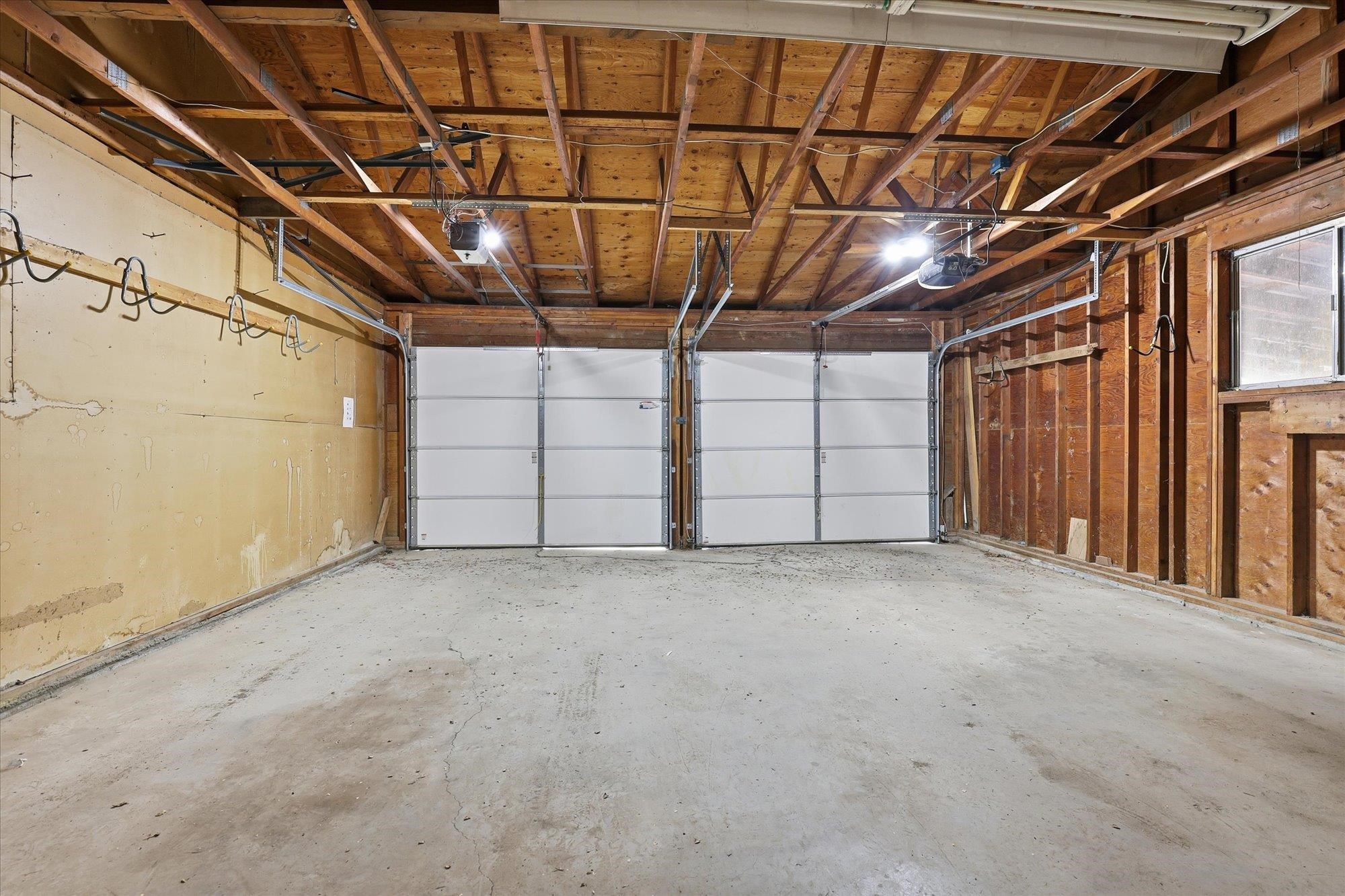 8920 E Schwachtgen Branch Rd - Photo 5