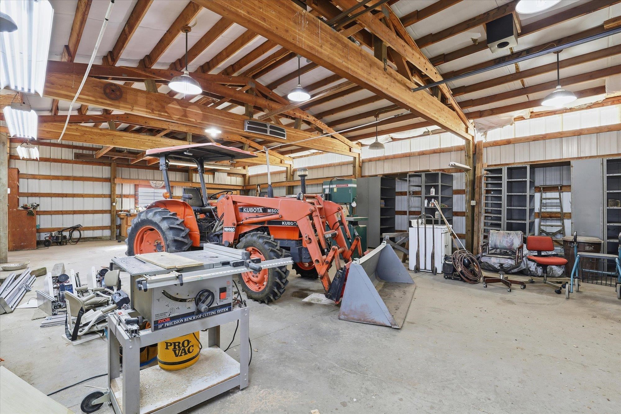 8920 E Schwachtgen Branch Rd - Photo 8