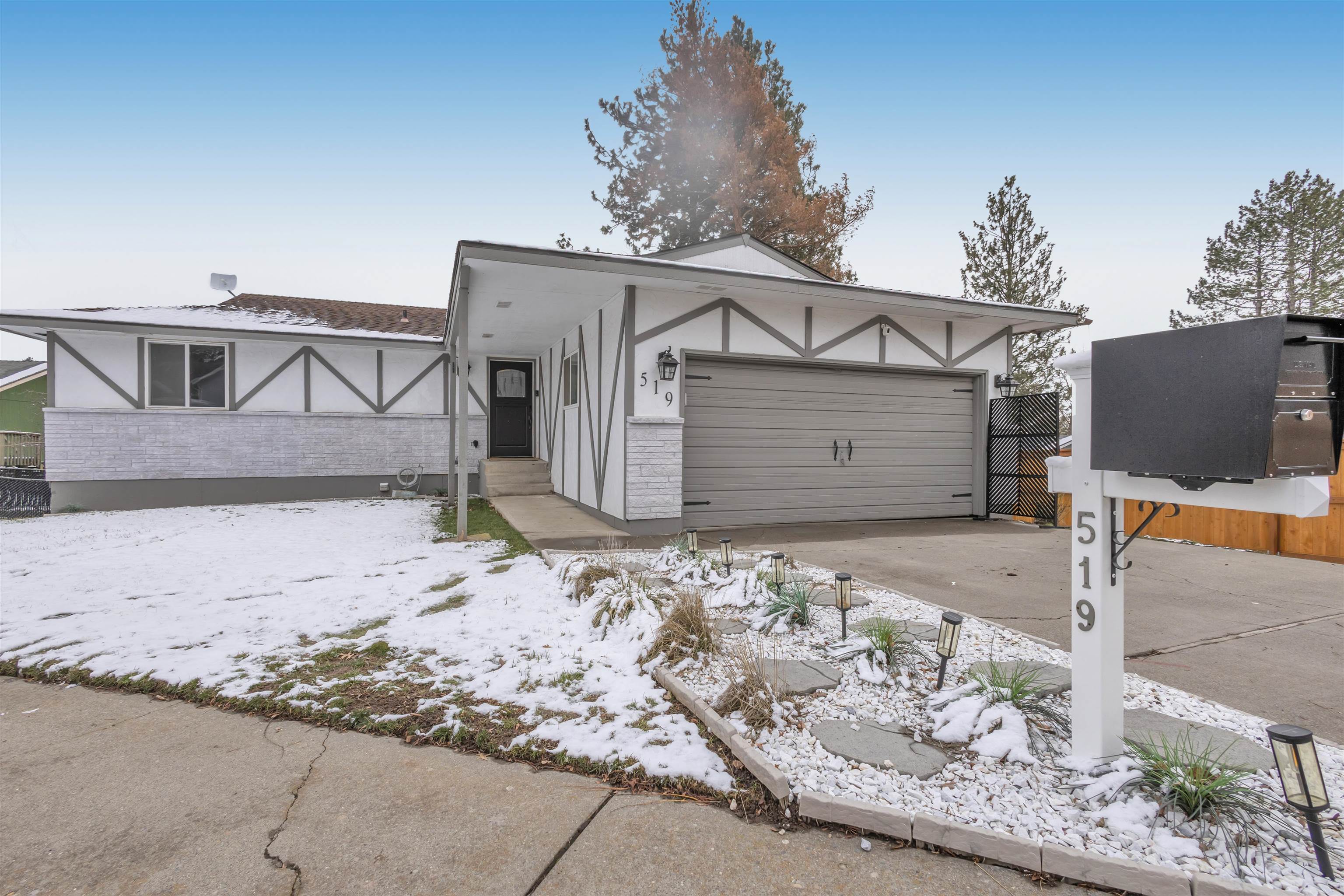 519 Scenic Heights St - Photo 1