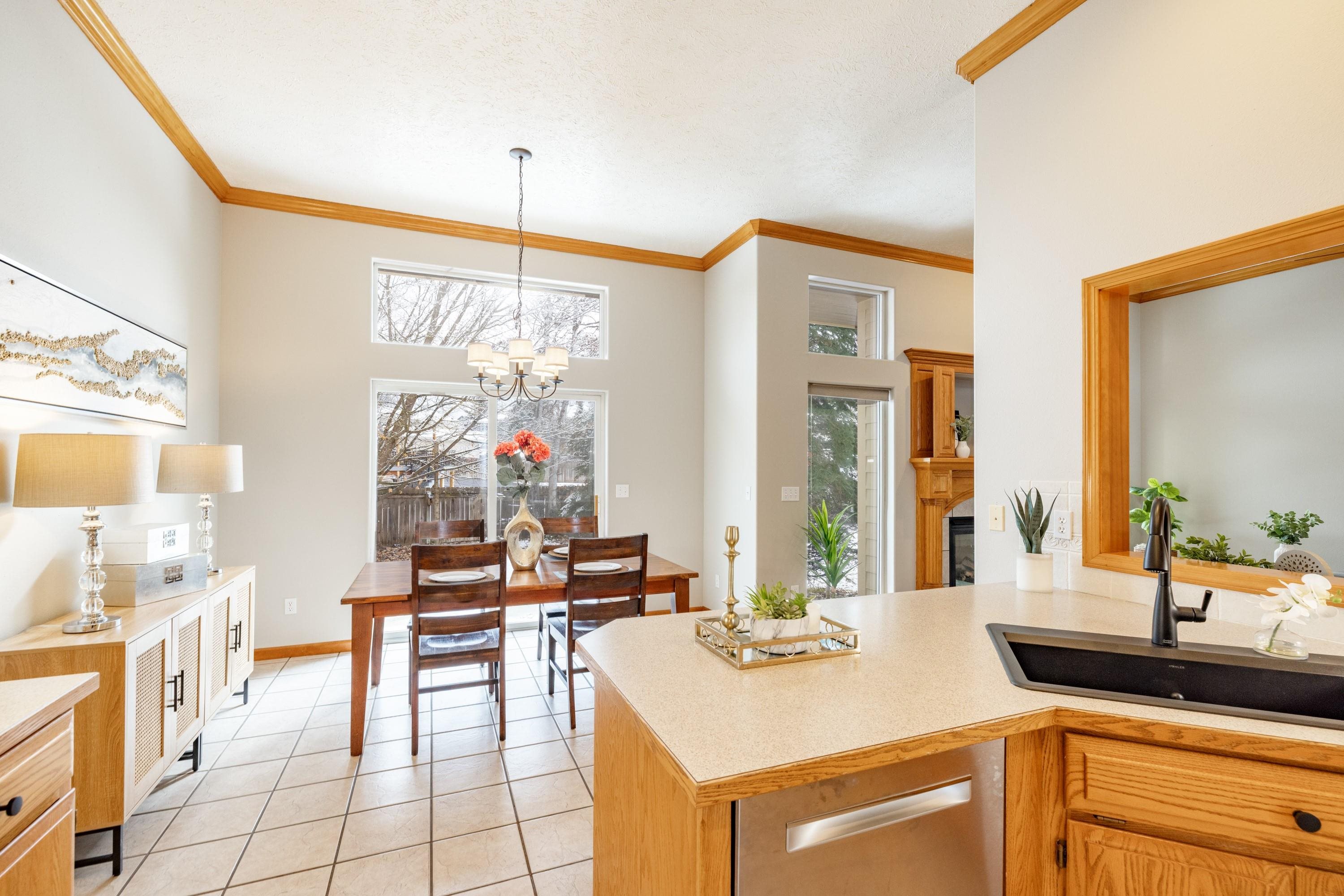 10706 N Acoma Ct - Photo 10