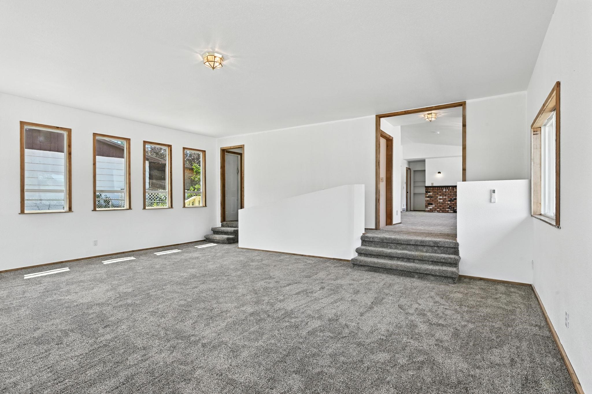 427 W 7th St - Photo 19