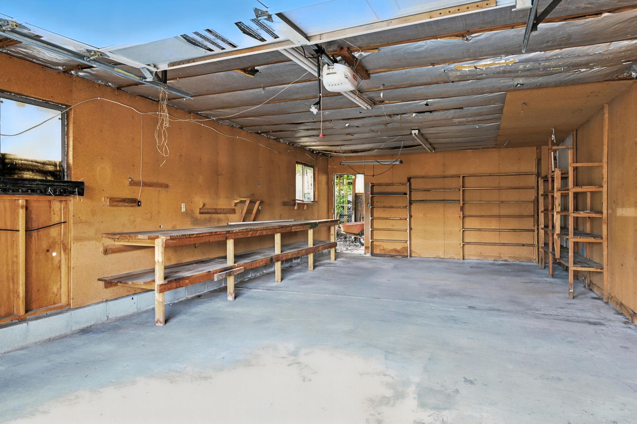 427 W 7th St - Photo 30