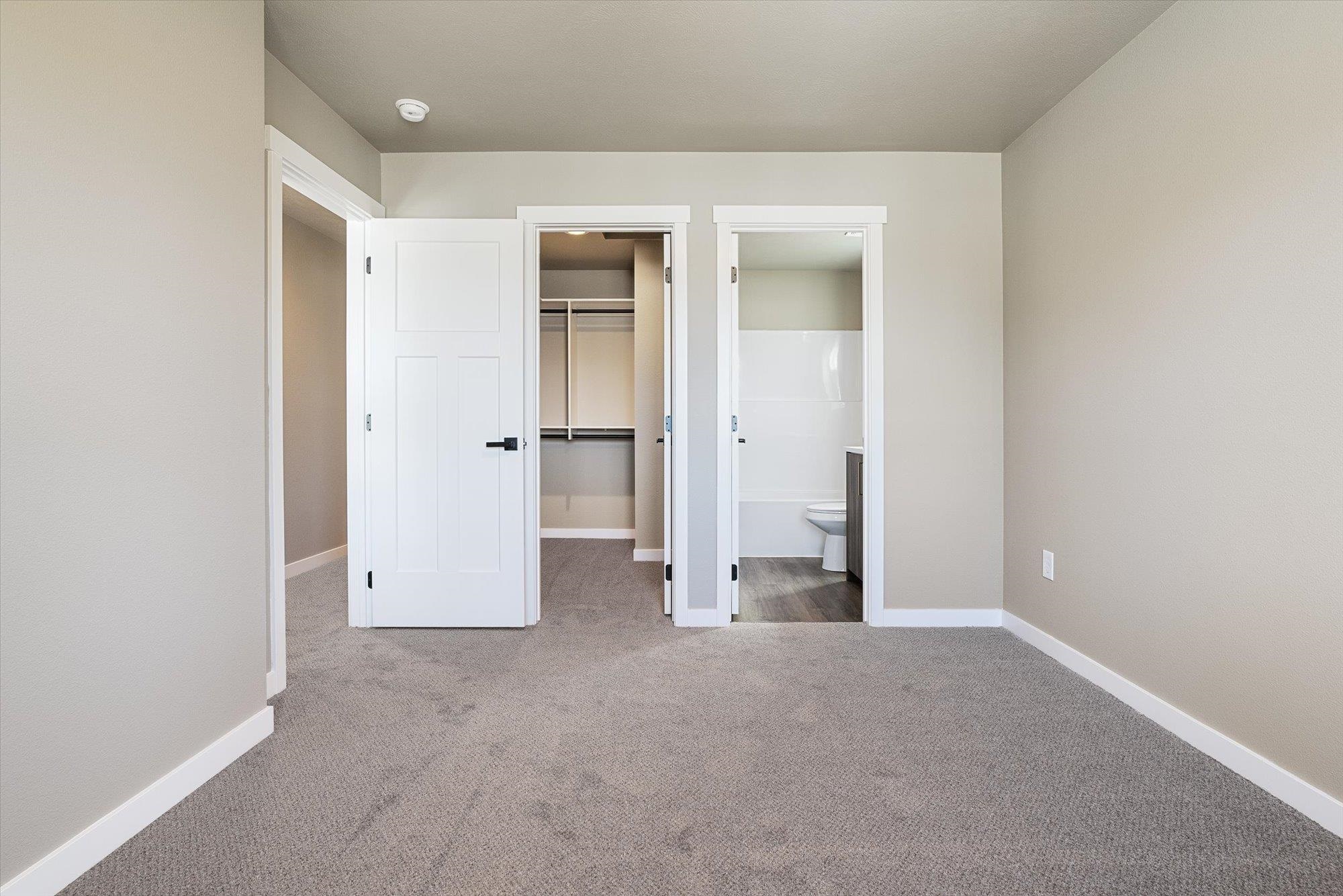 923 E Everett Ave - Photo 15