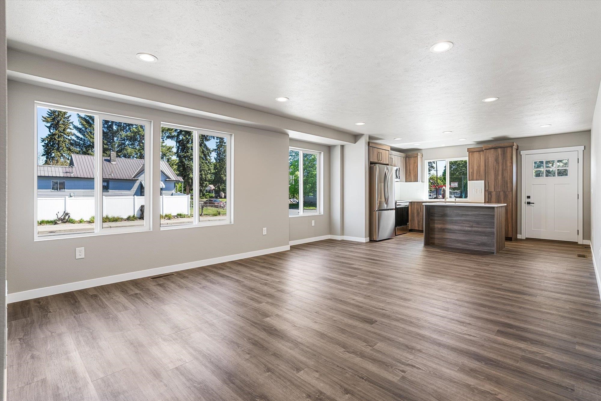 923 E Everett Ave - Photo 25