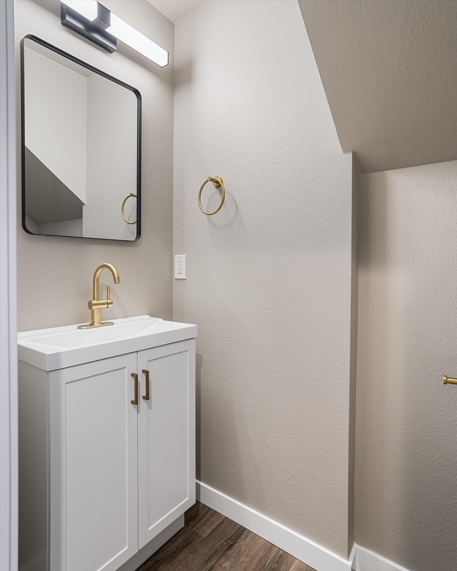 923 E Everett Ave - Photo 29