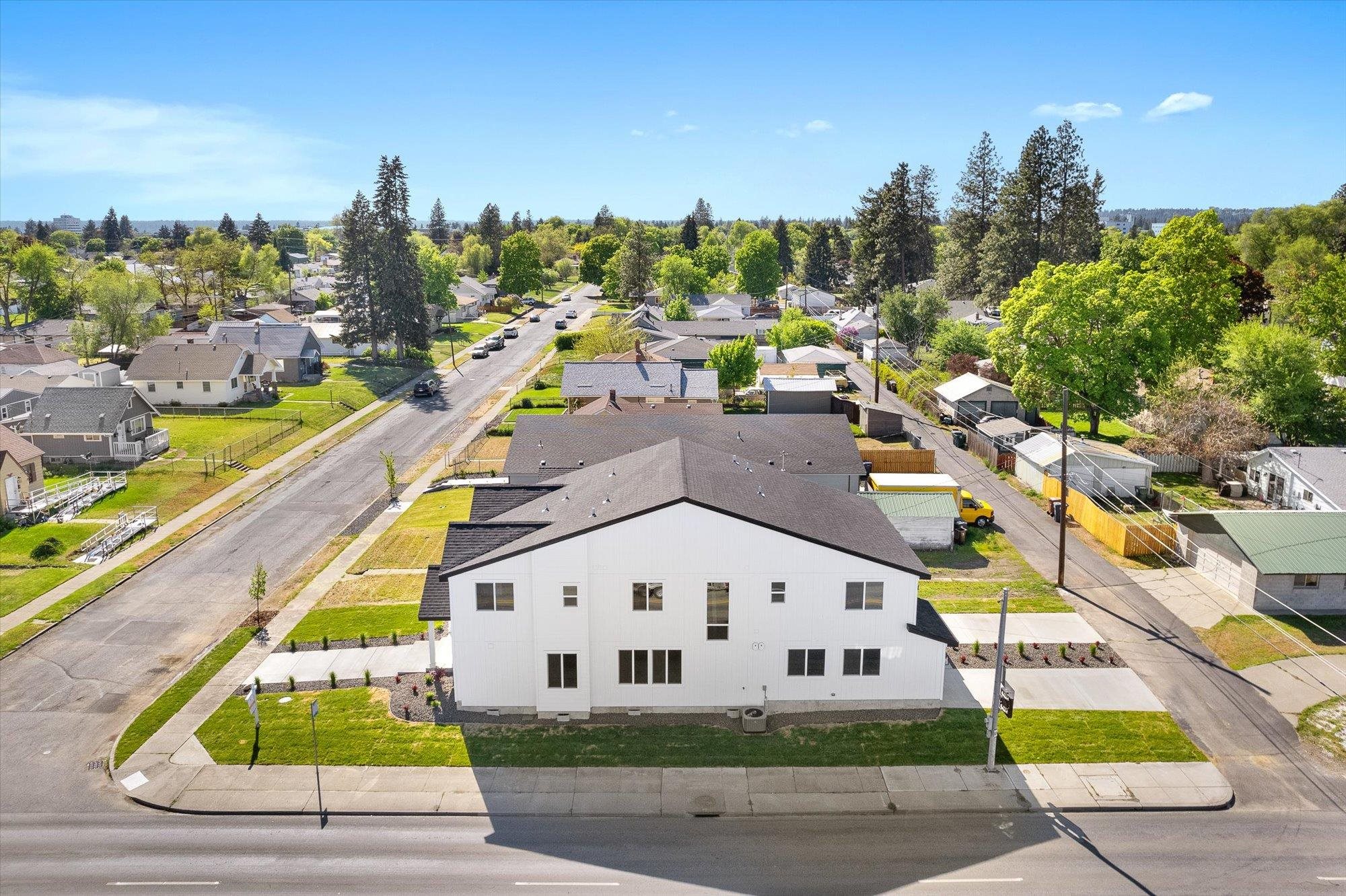 923 E Everett Ave - Photo 41