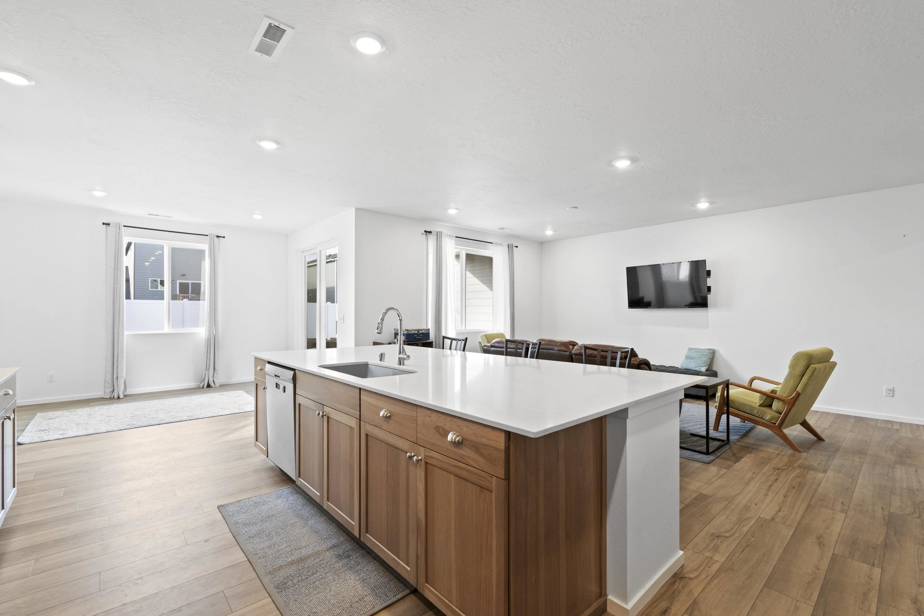 10813 N Beaverhead Rd - Photo 17