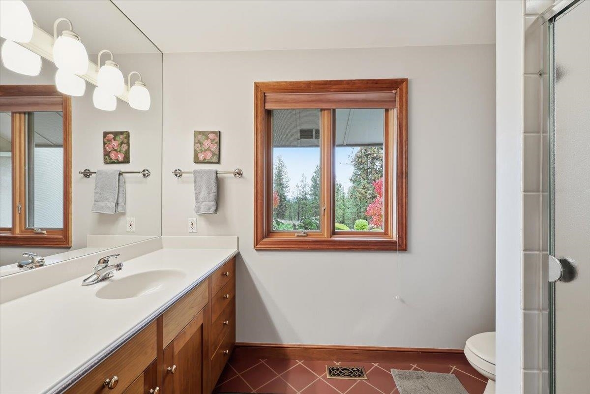 1813 E Estates Rd - Photo 17