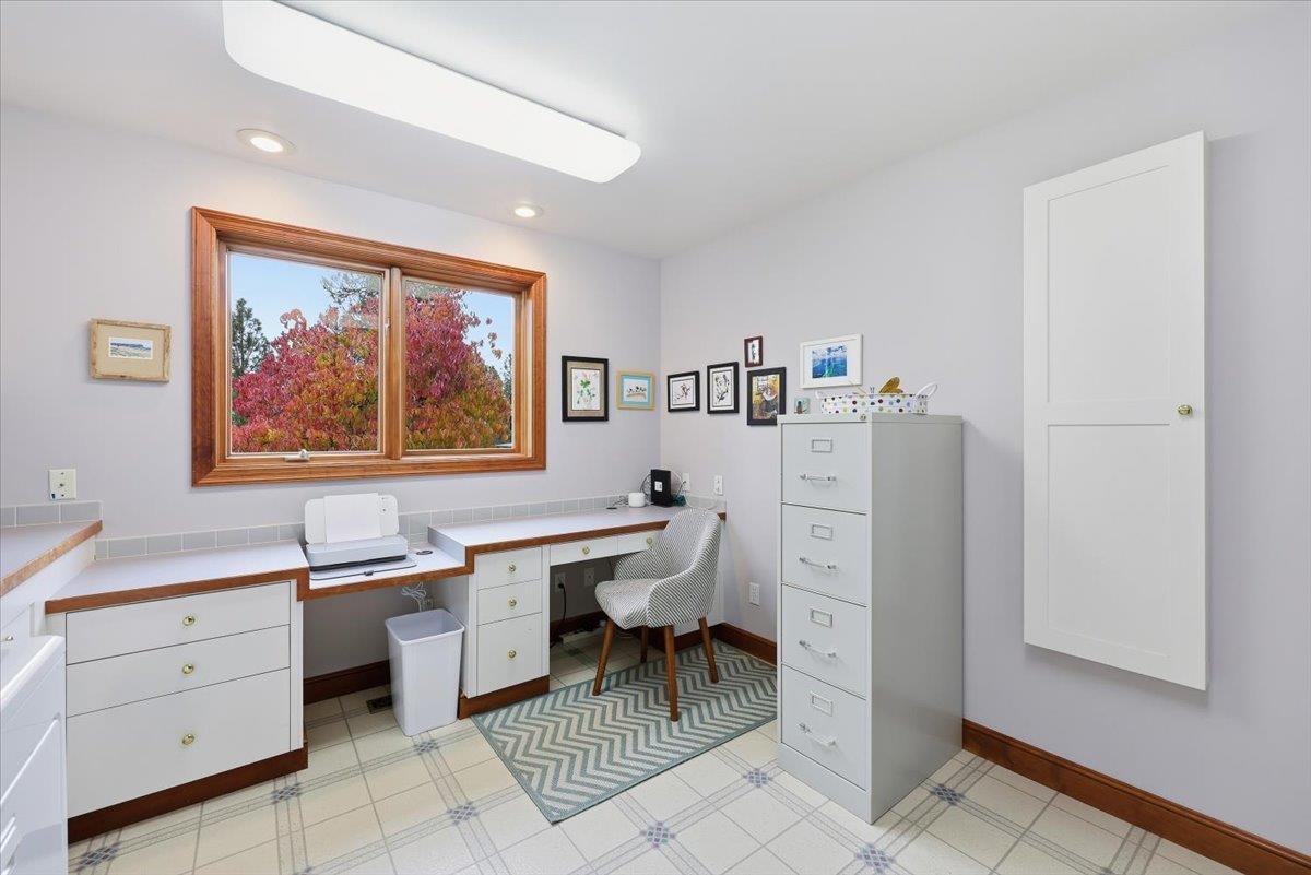 1813 E Estates Rd - Photo 18