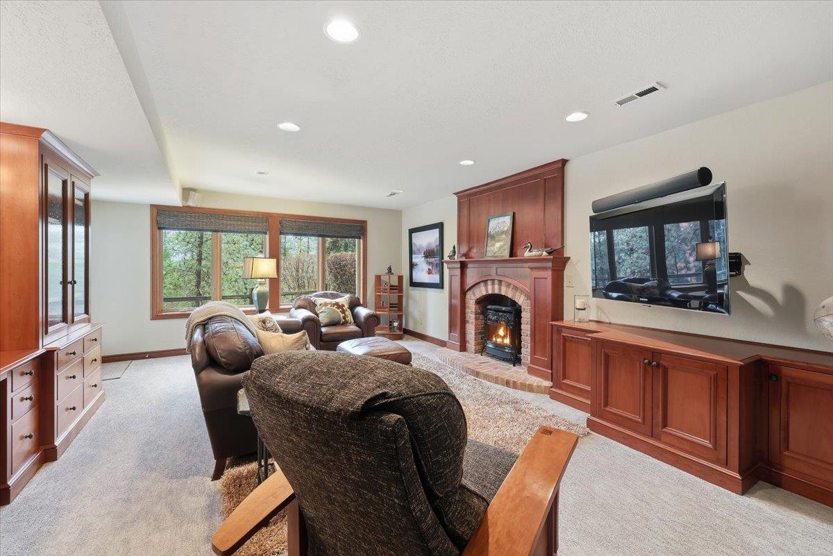 1813 E Estates Rd - Photo 27