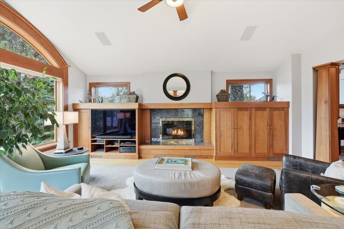 1813 E Estates Rd - Photo 8