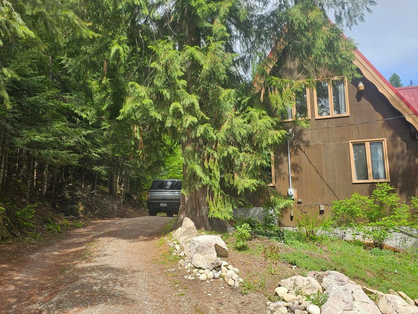 398462 20 Hwy - Photo 2