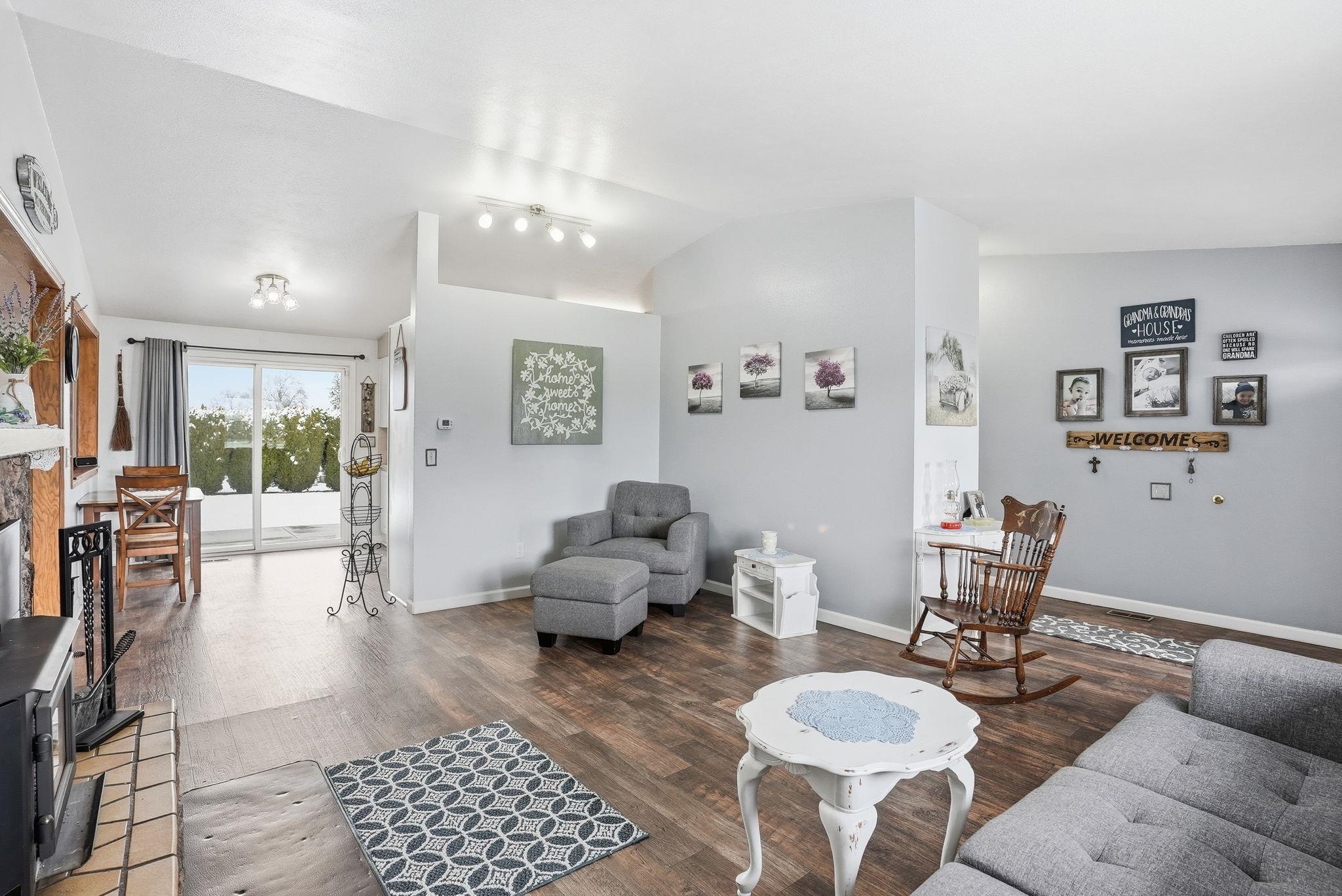 20123 E Micaview Ave - Photo 12