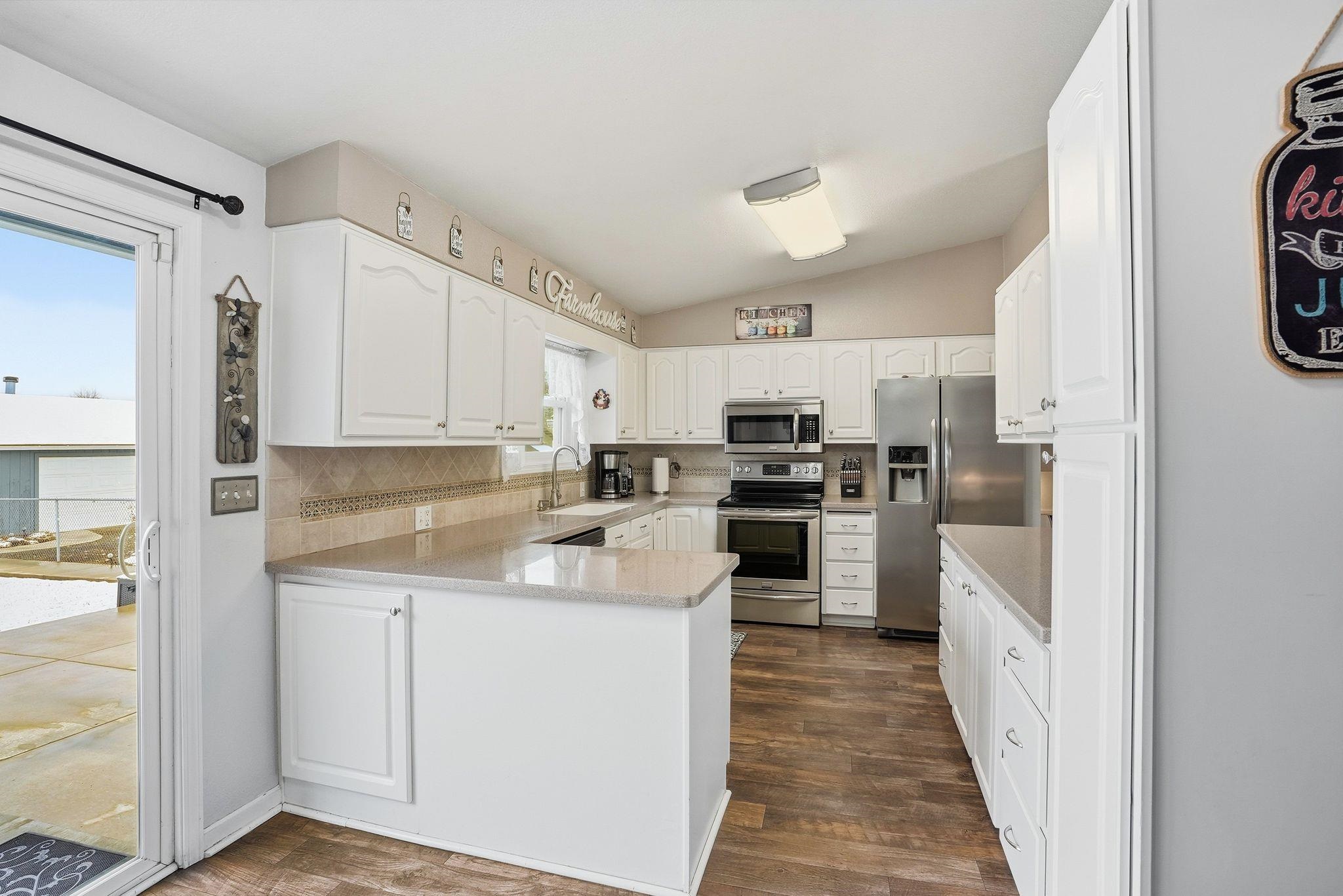 20123 E Micaview Ave - Photo 15