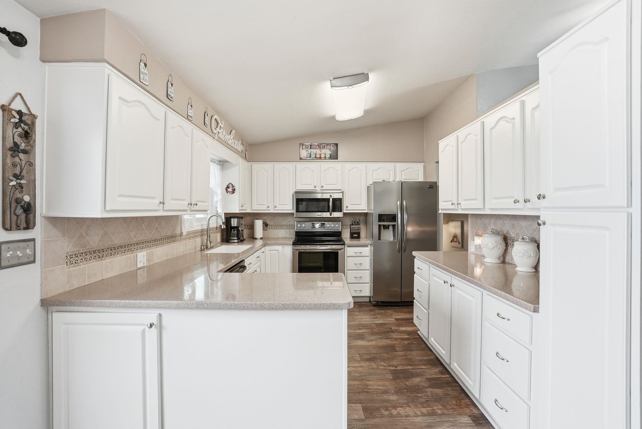 20123 E Micaview Ave - Photo 16