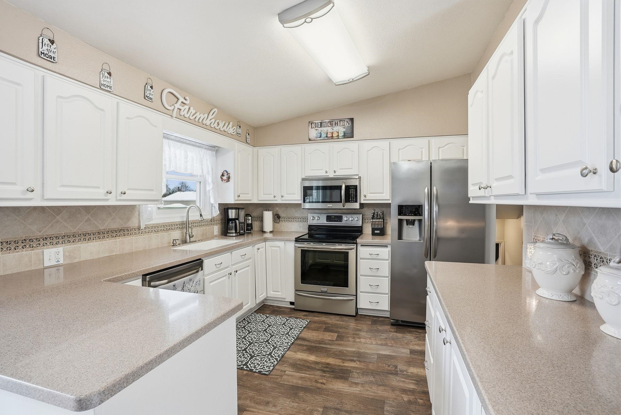 20123 E Micaview Ave - Photo 17