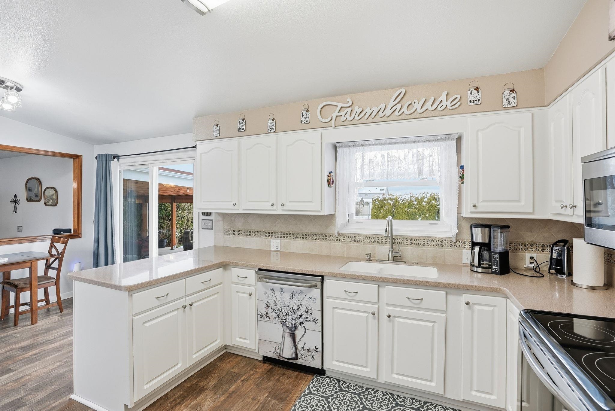 20123 E Micaview Ave - Photo 18