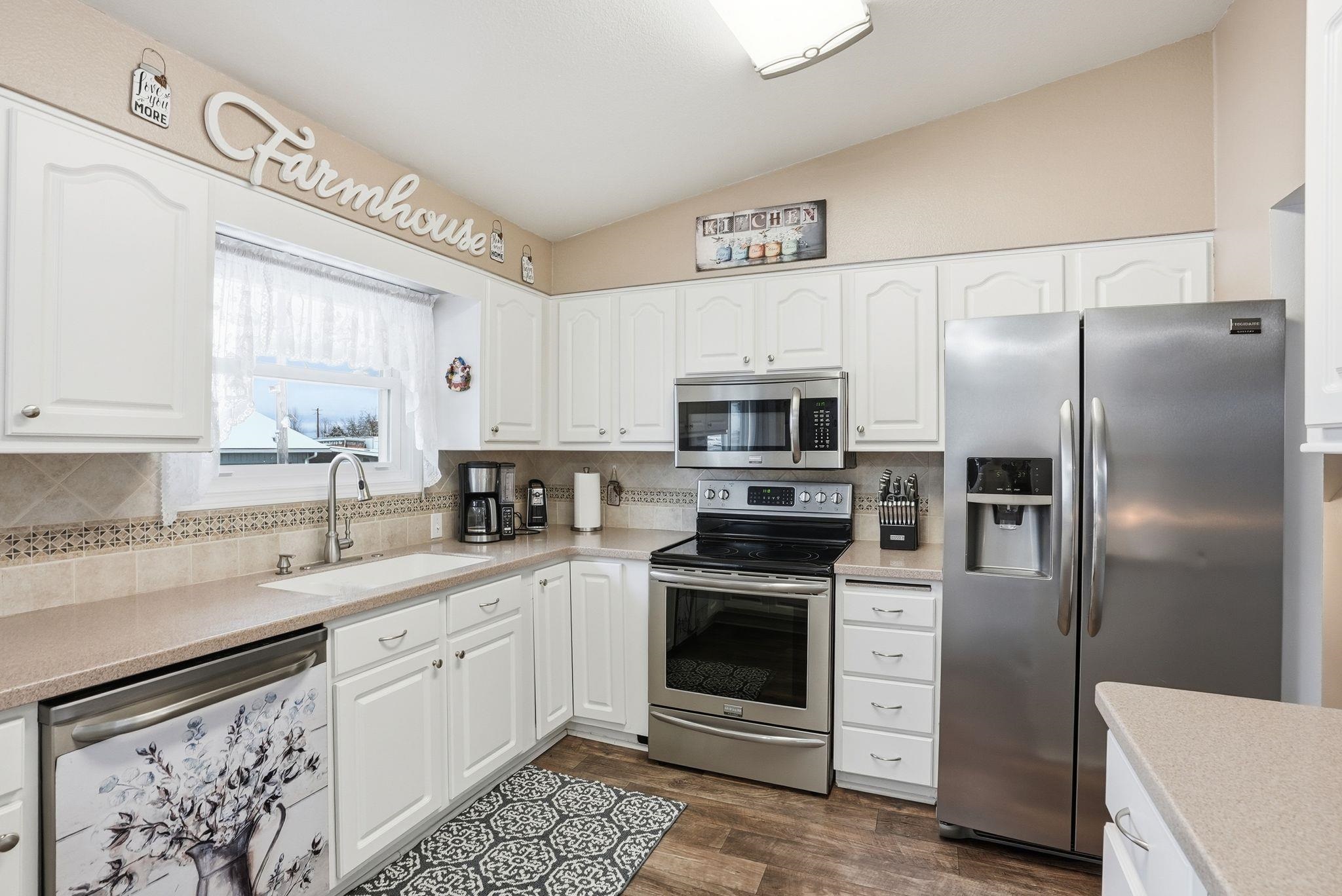 20123 E Micaview Ave - Photo 19