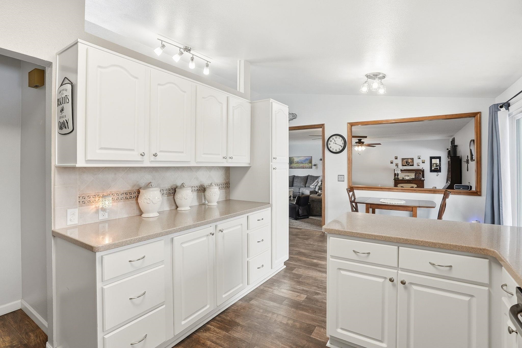20123 E Micaview Ave - Photo 20