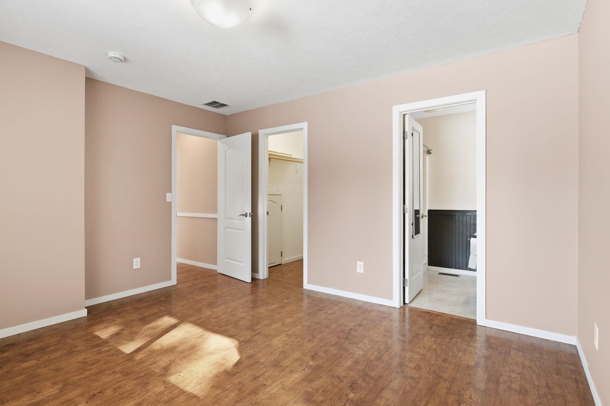 719 E B St - Photo 11