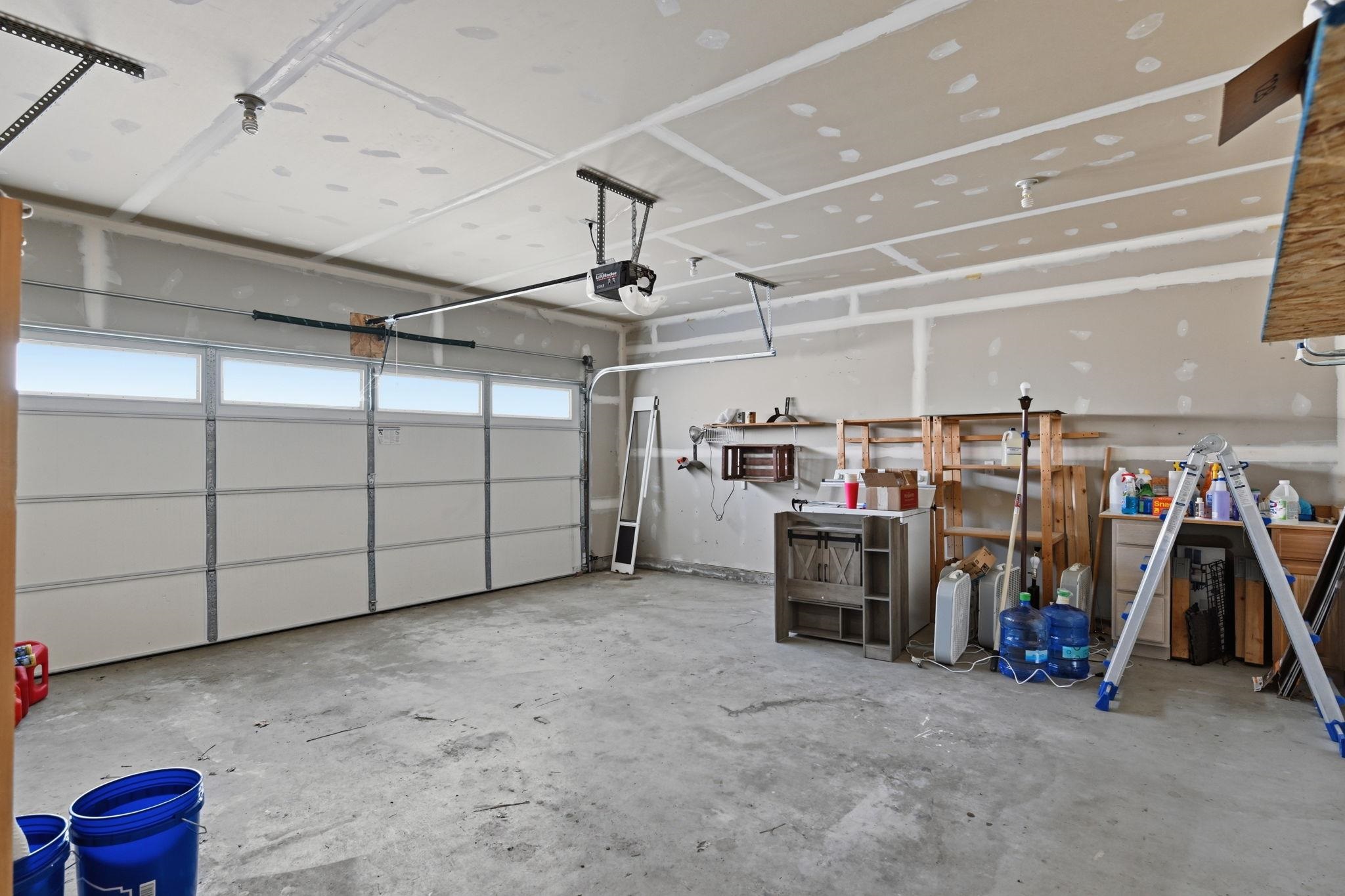 719 E B St - Photo 19