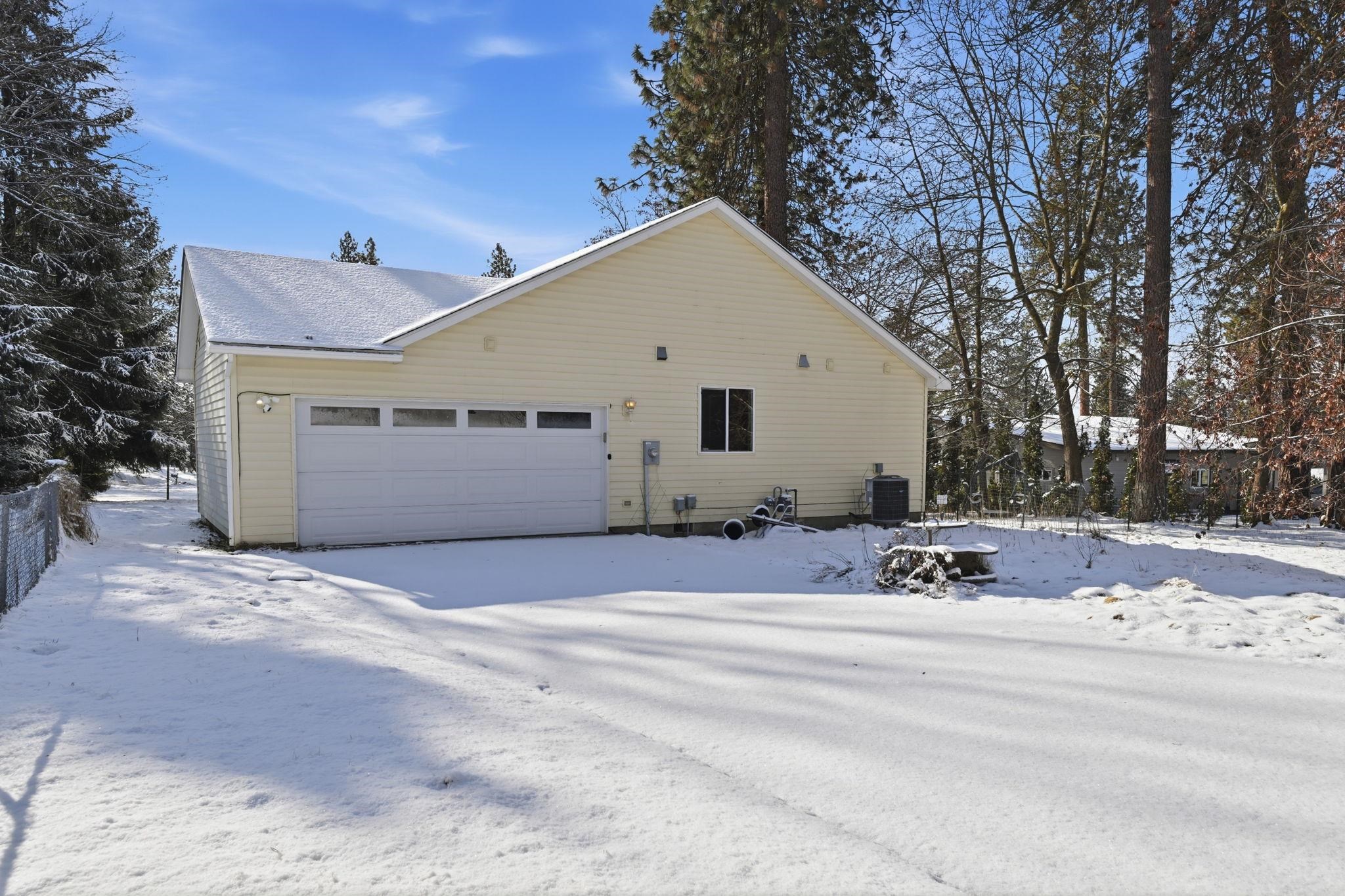 719 E B St - Photo 20