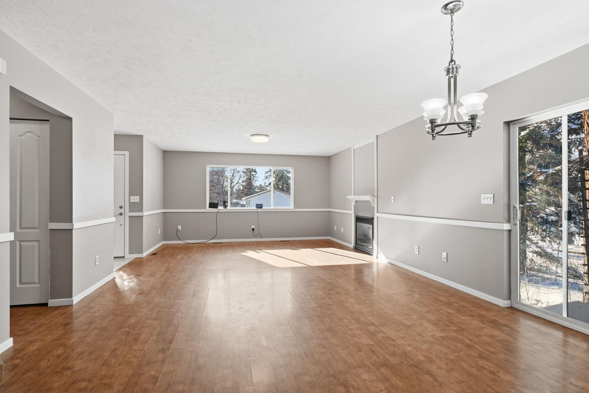 719 E B St - Photo 4