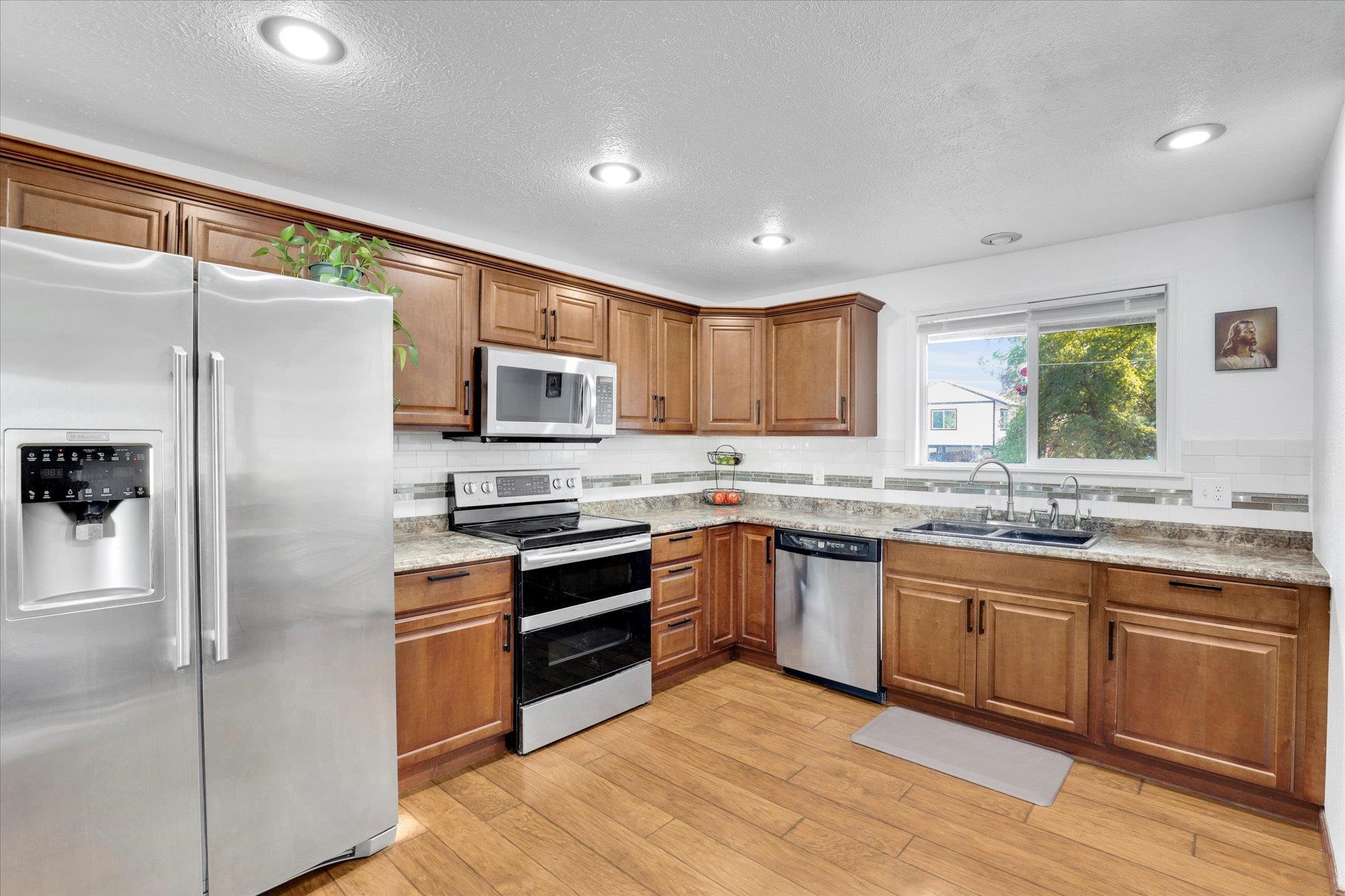6817 N Standard St - Photo 13