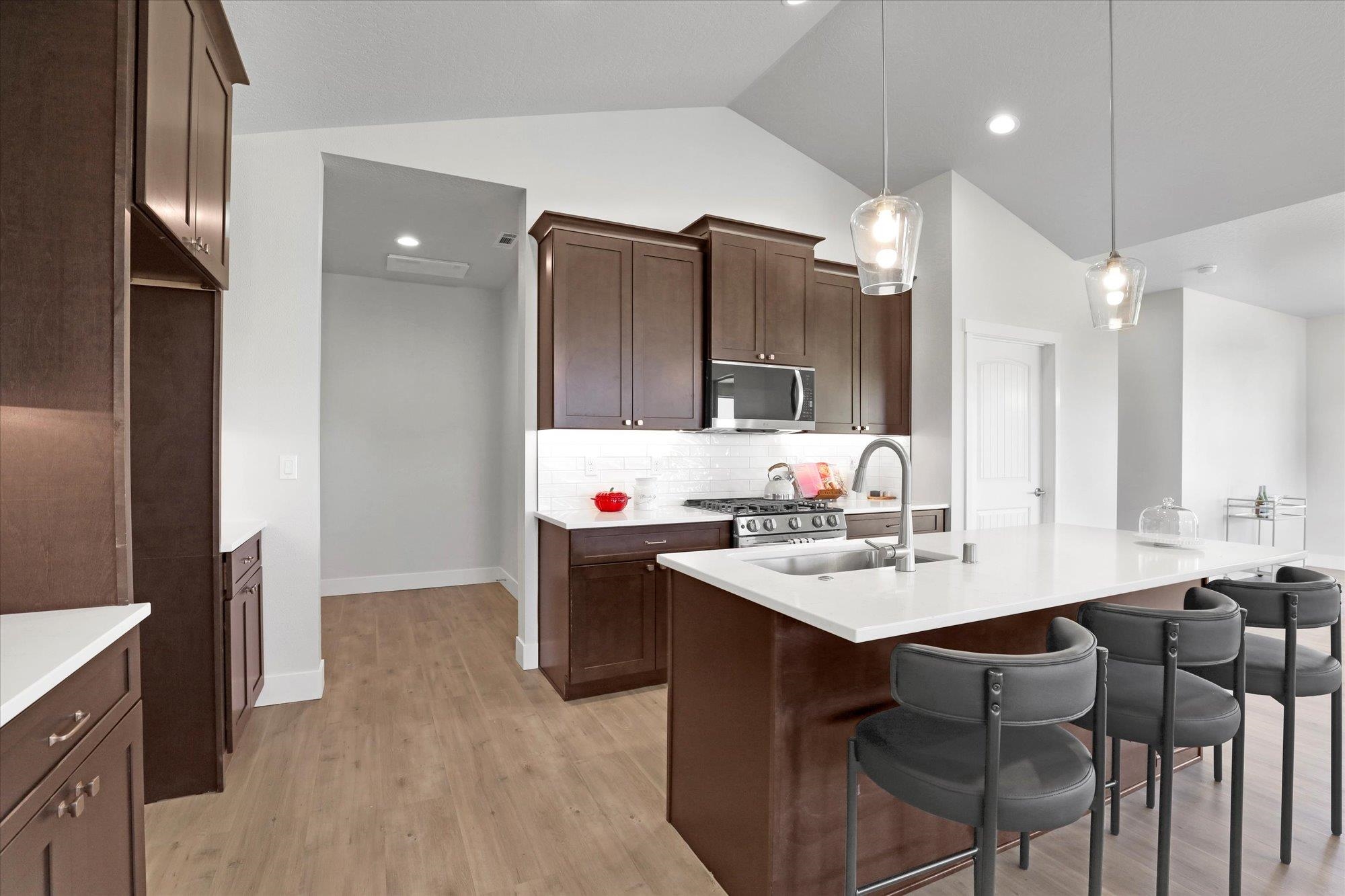 1109 - Unit 16 N Country Club Dr - Photo 16