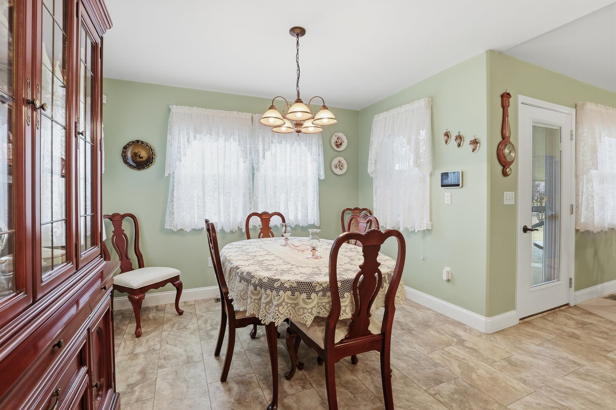 607 N Country Club Dr - Photo 5