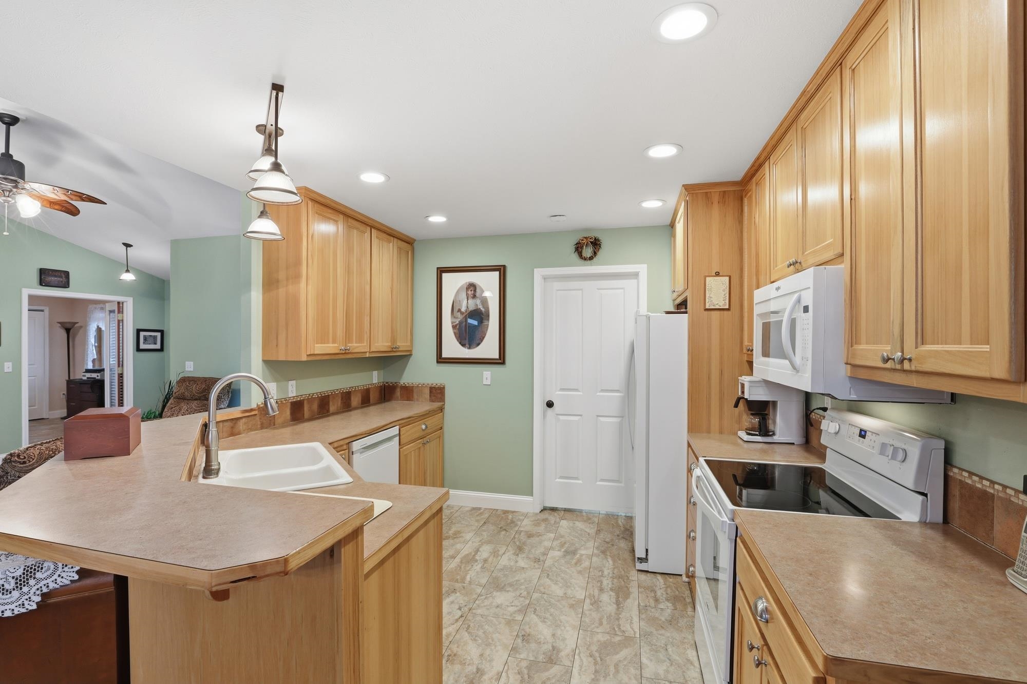 607 N Country Club Dr - Photo 7