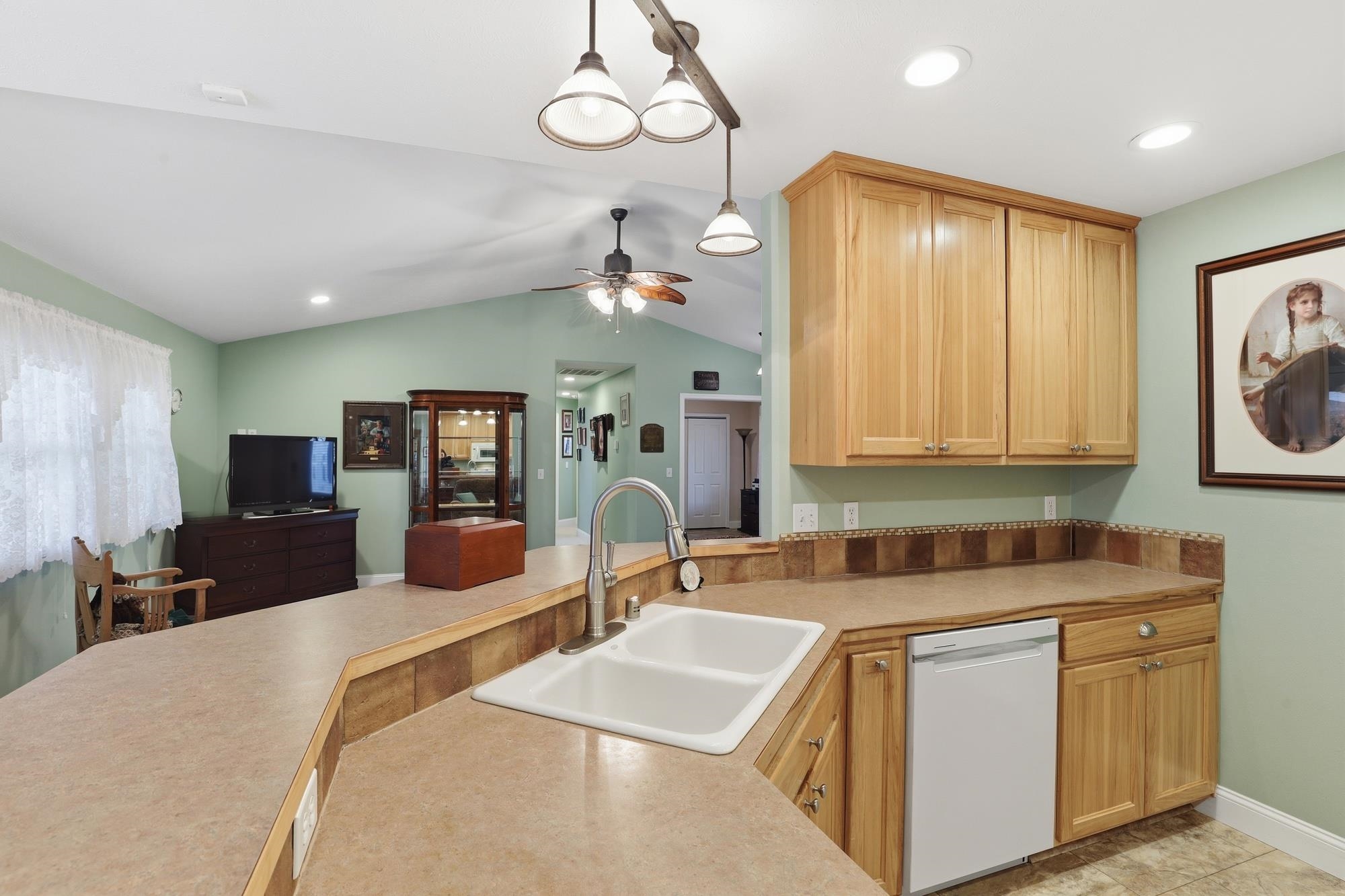 607 N Country Club Dr - Photo 8