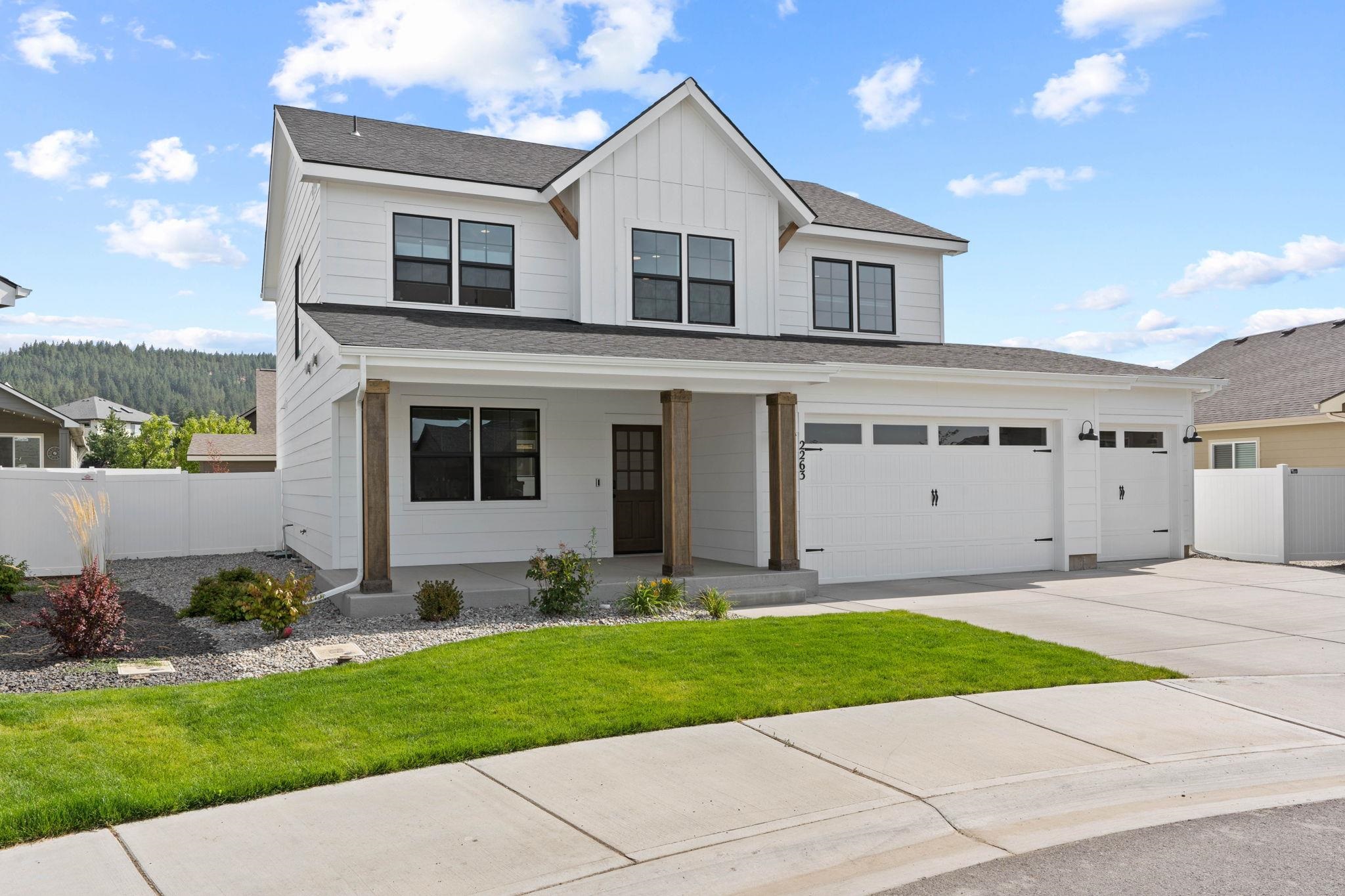 2263 N Summit Ct - Photo 2