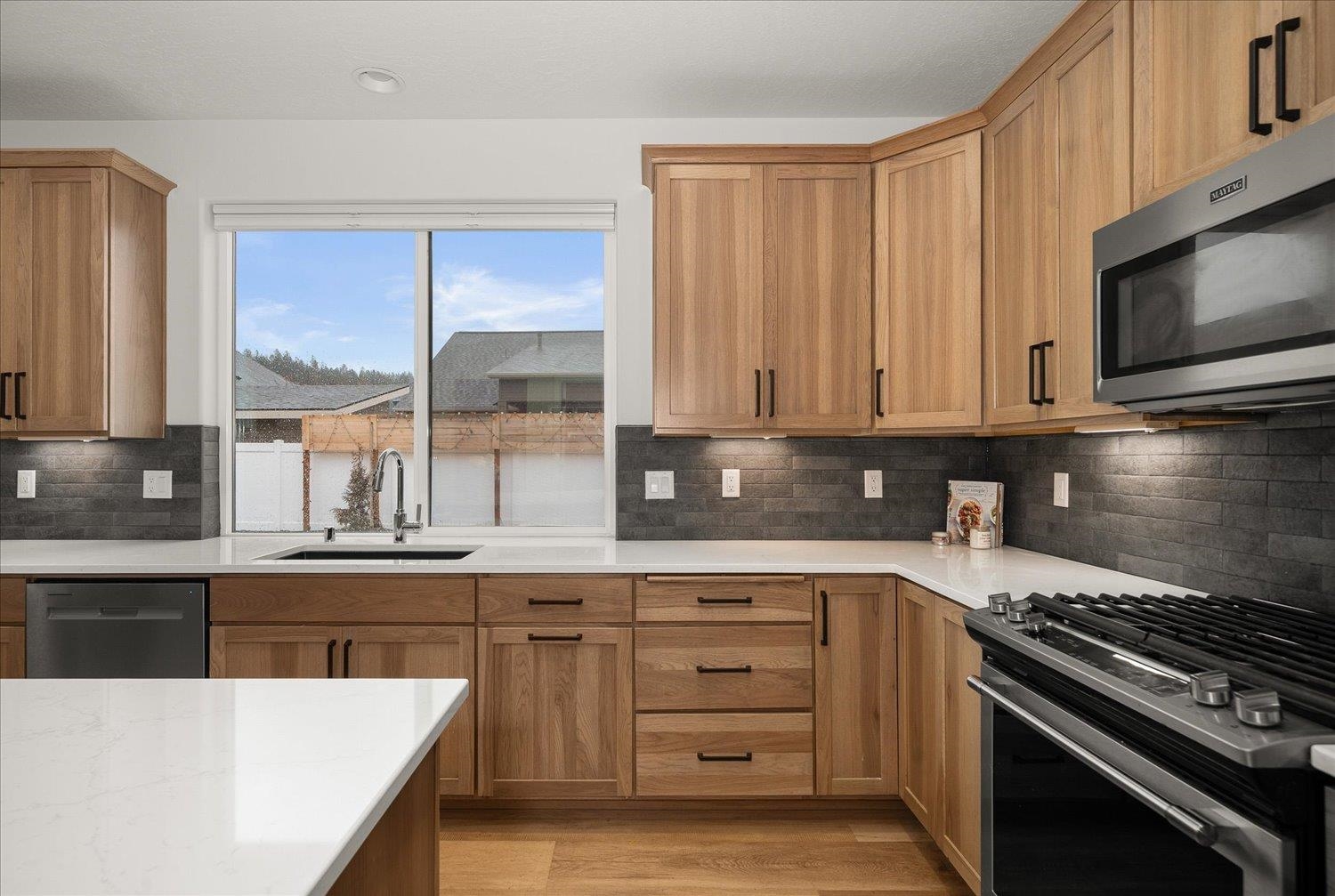 2263 N Summit Ct - Photo 13