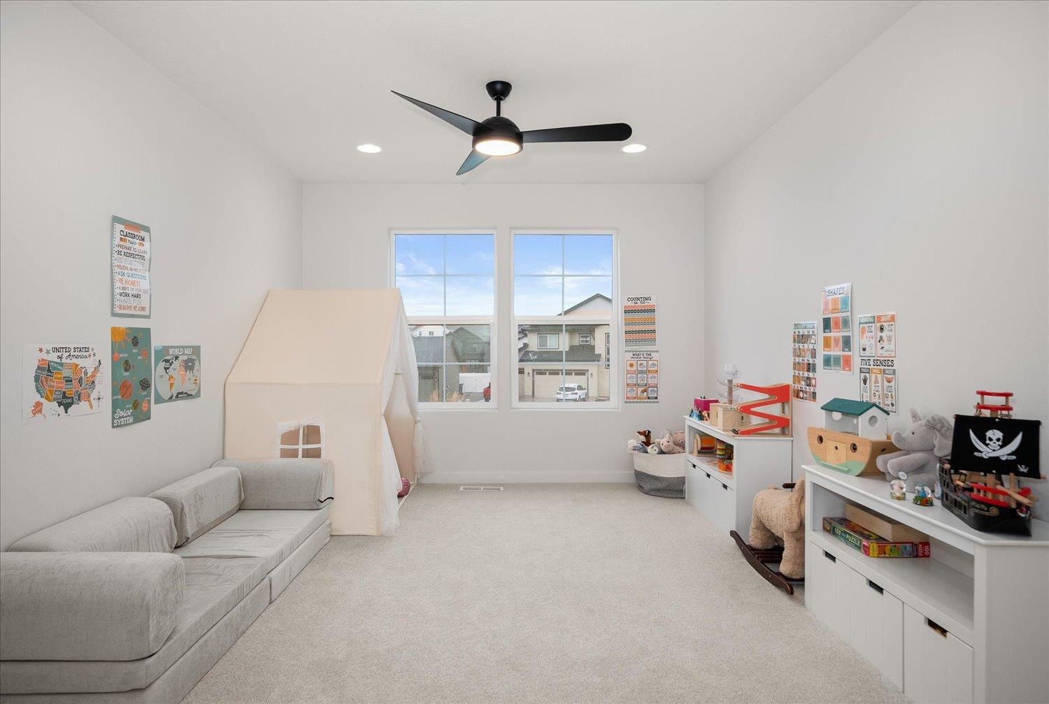 2263 N Summit Ct - Photo 18