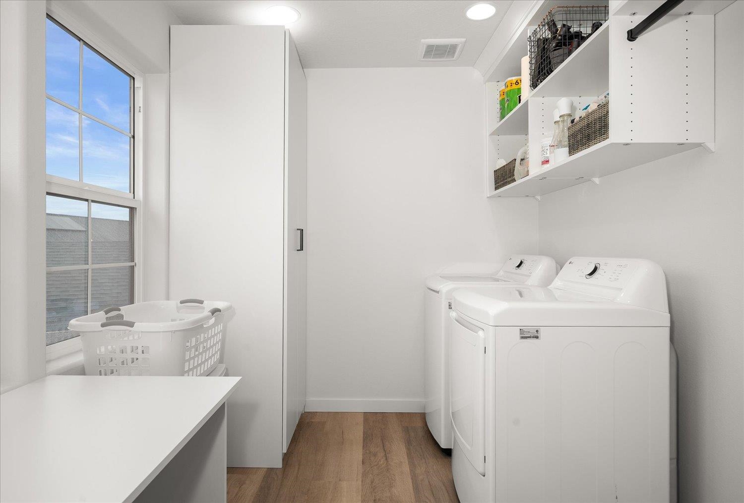 2263 N Summit Ct - Photo 20