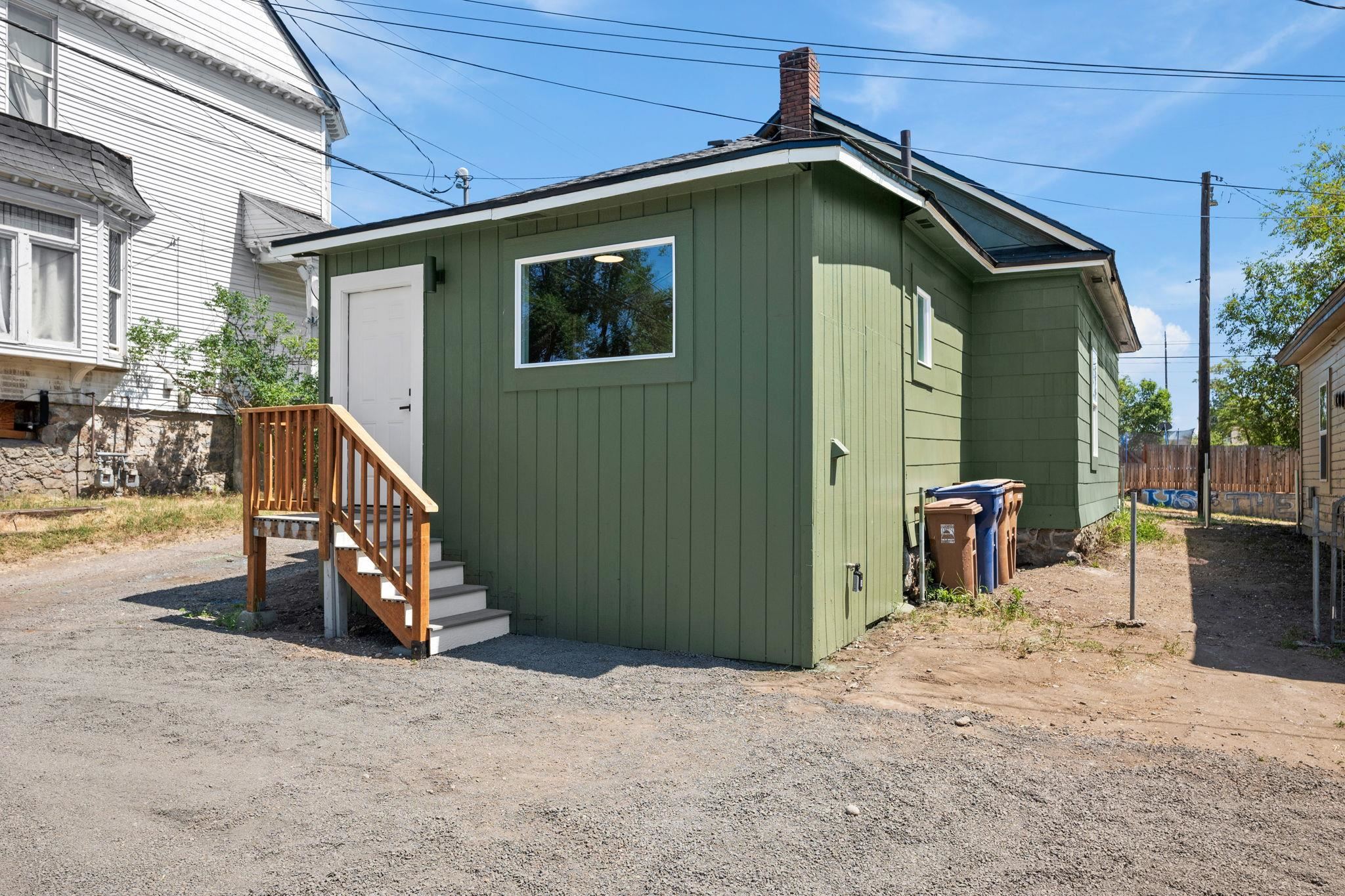 1509 N Maple St - Photo 14