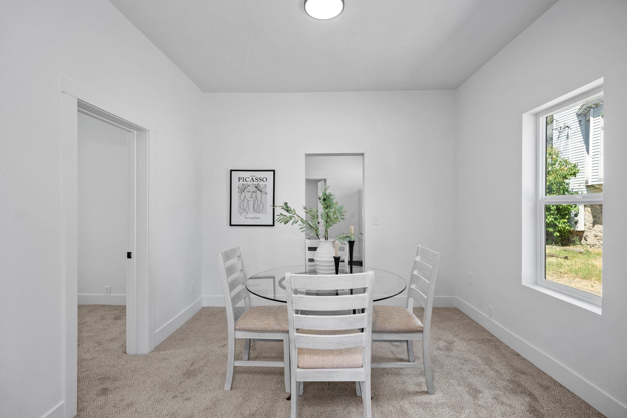 1509 N Maple St - Photo 5