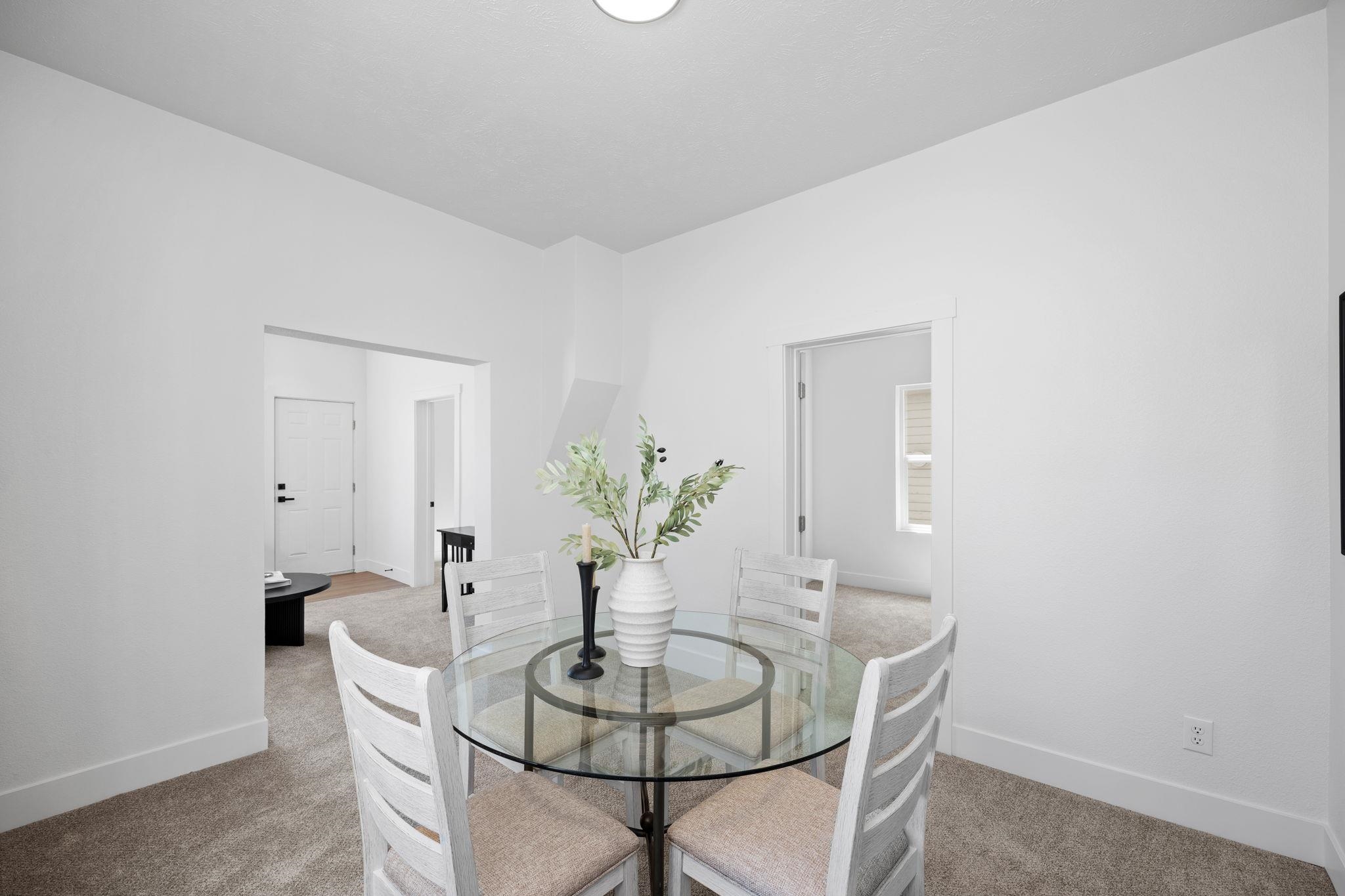 1509 N Maple St - Photo 6
