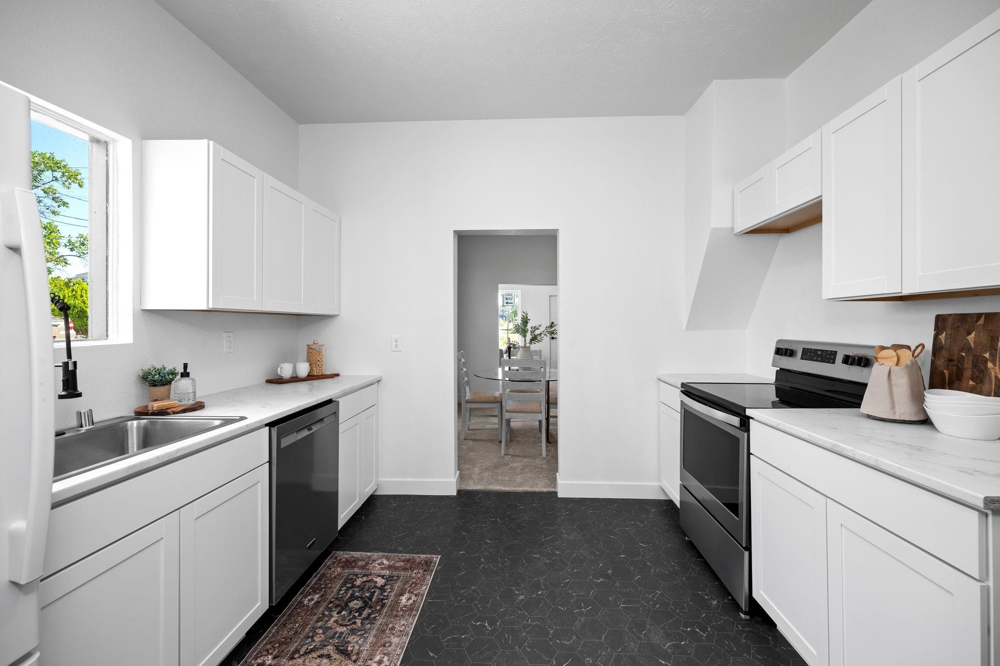 1509 N Maple St - Photo 9