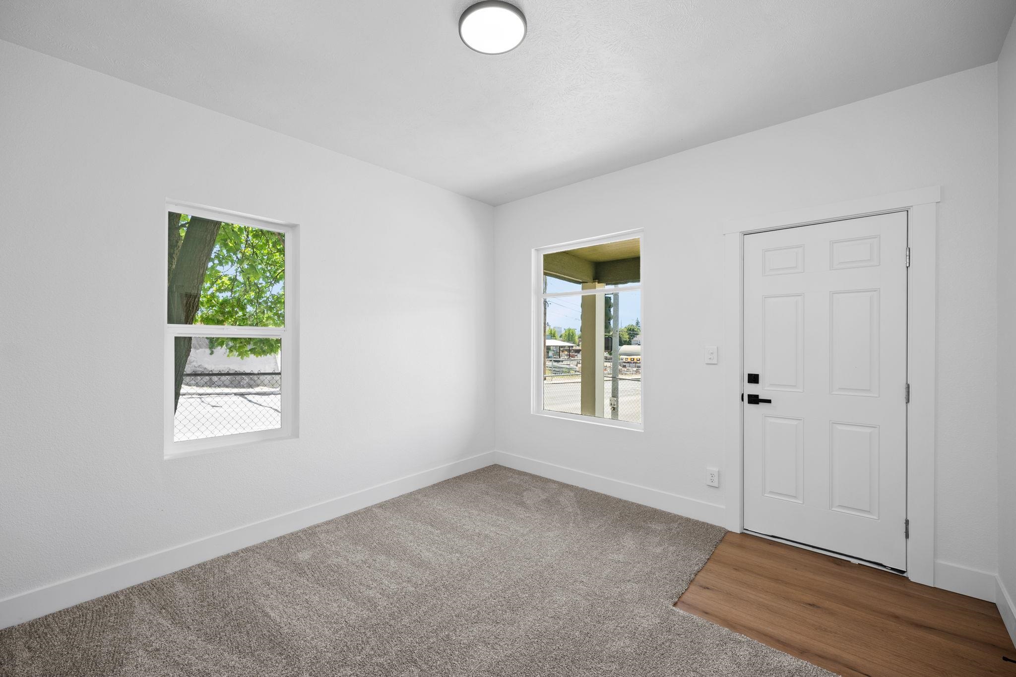 1509 N Maple St - Photo 25