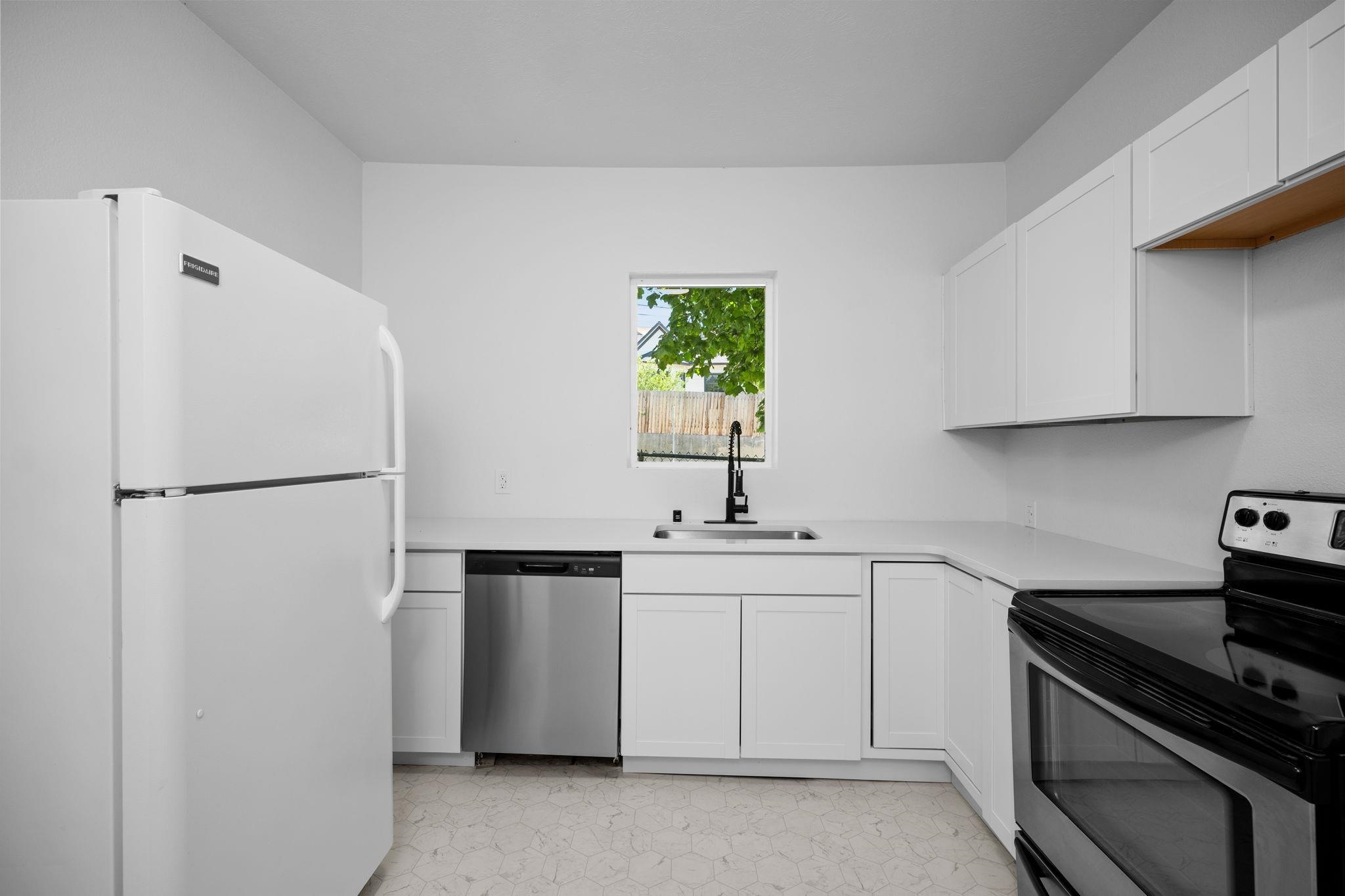1509 N Maple St - Photo 33