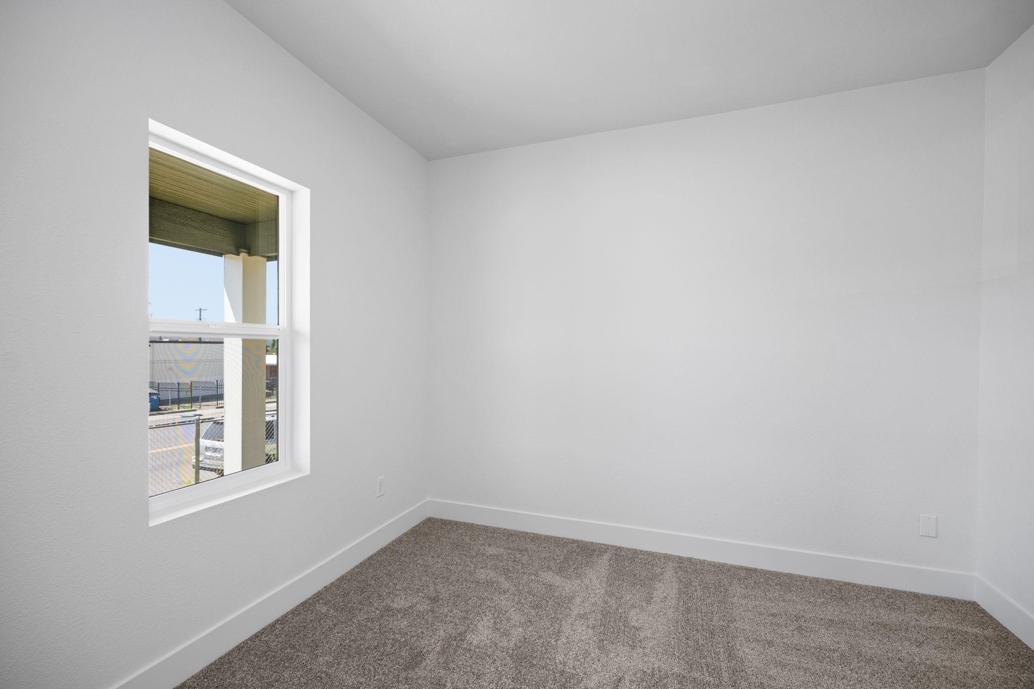 1509 N Maple St - Photo 36